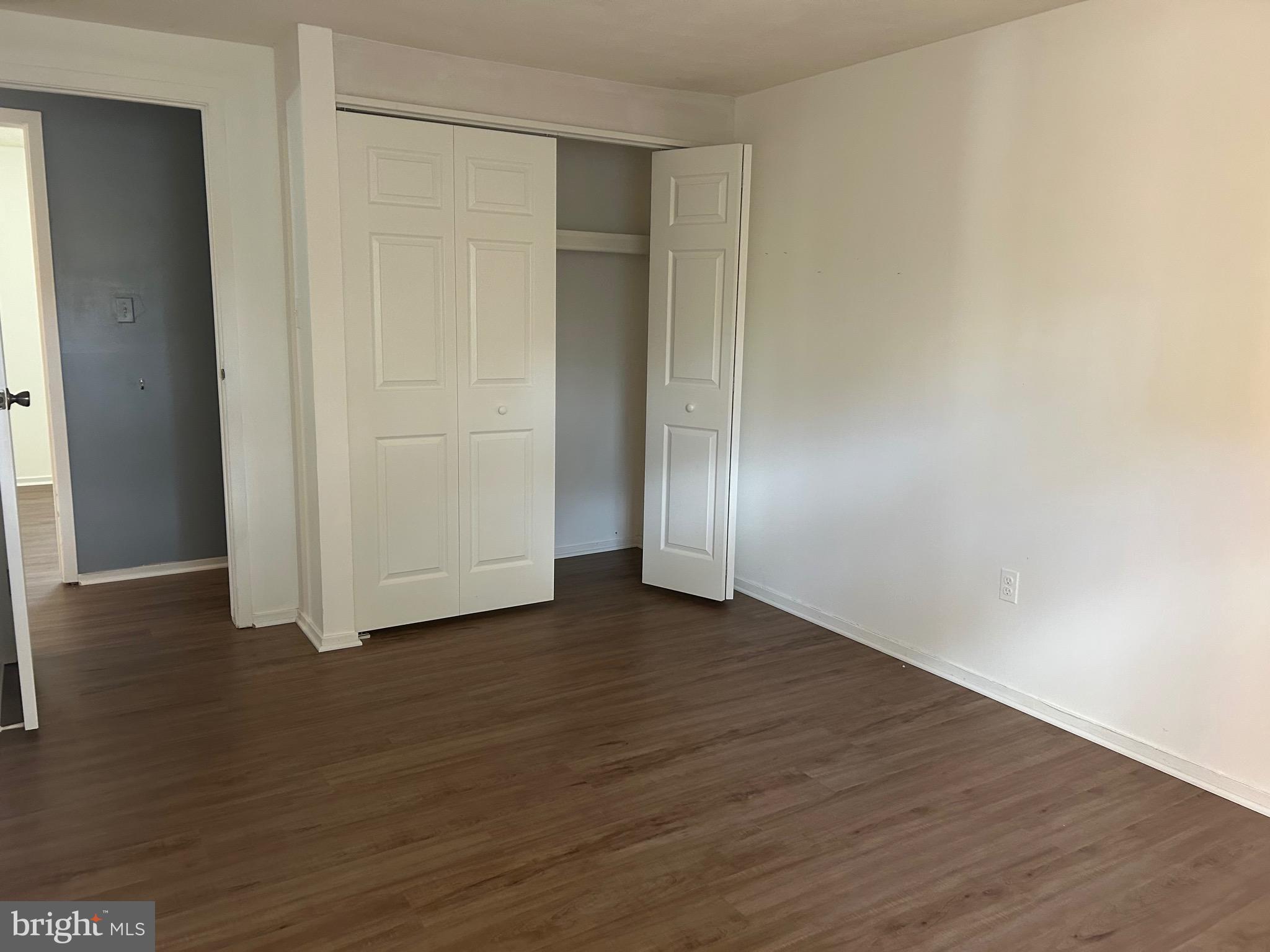 MCKINSEY WOODS - Residential Lease