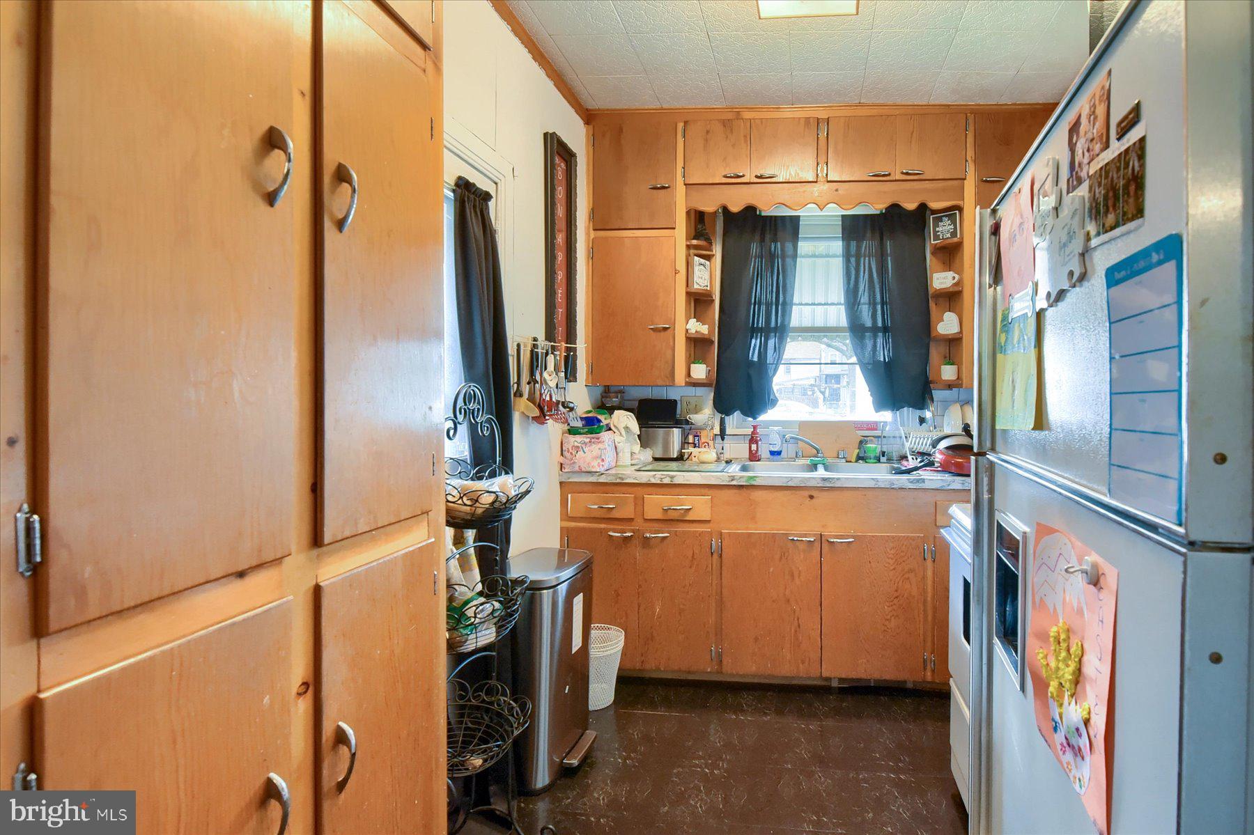 LEBANON CITY - Residential