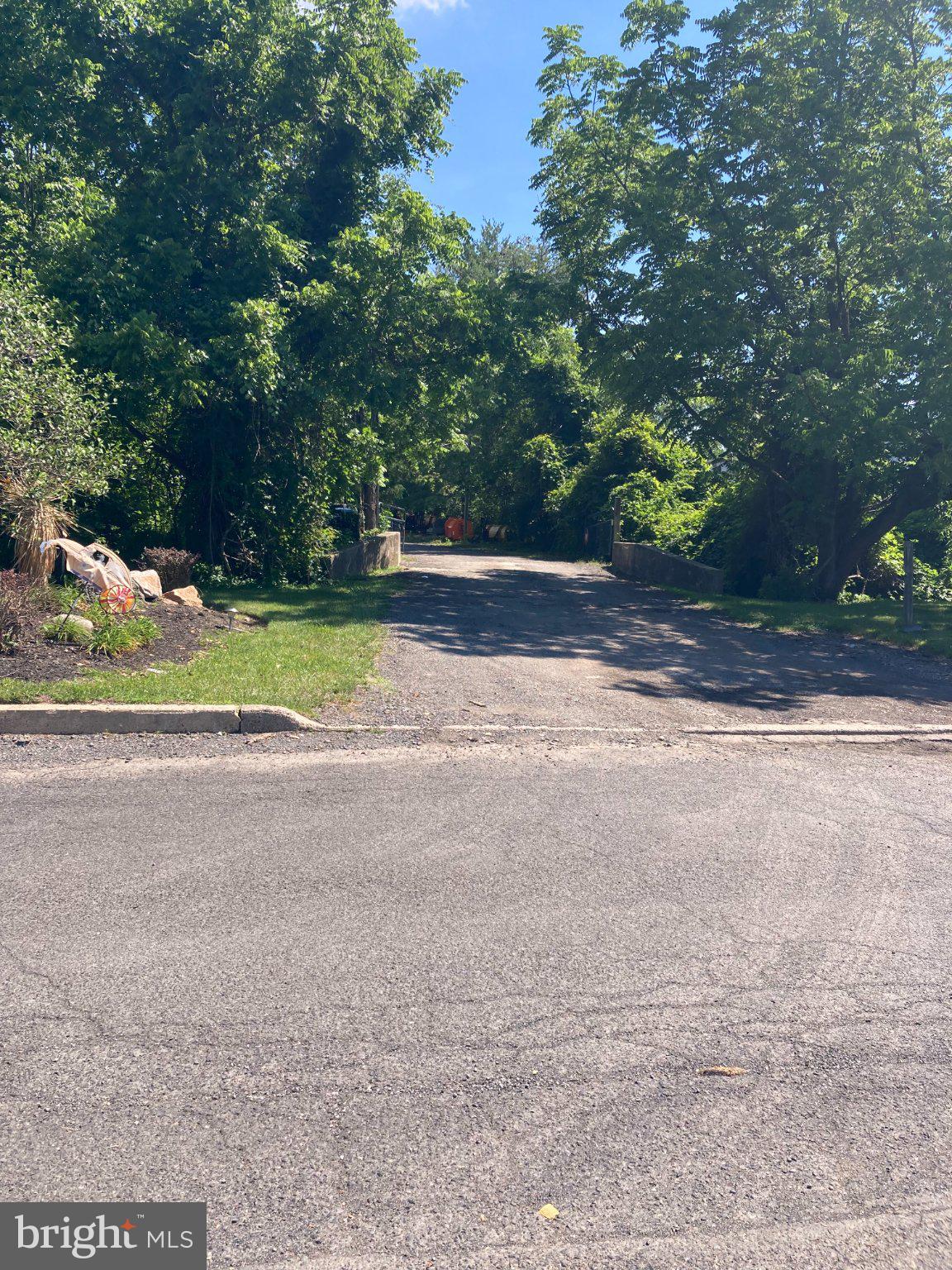 0 COMMERCE DRIVE
