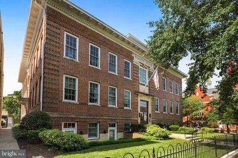 901 D STREET NE 3 WASHINGTON DC 20002