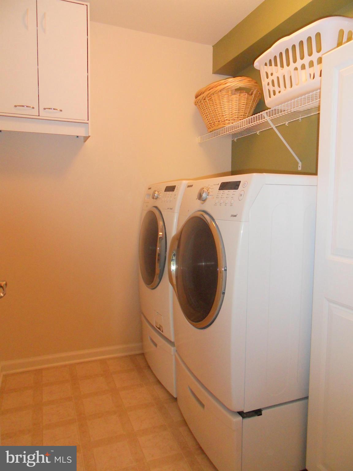 BRENTWOOD - Residential