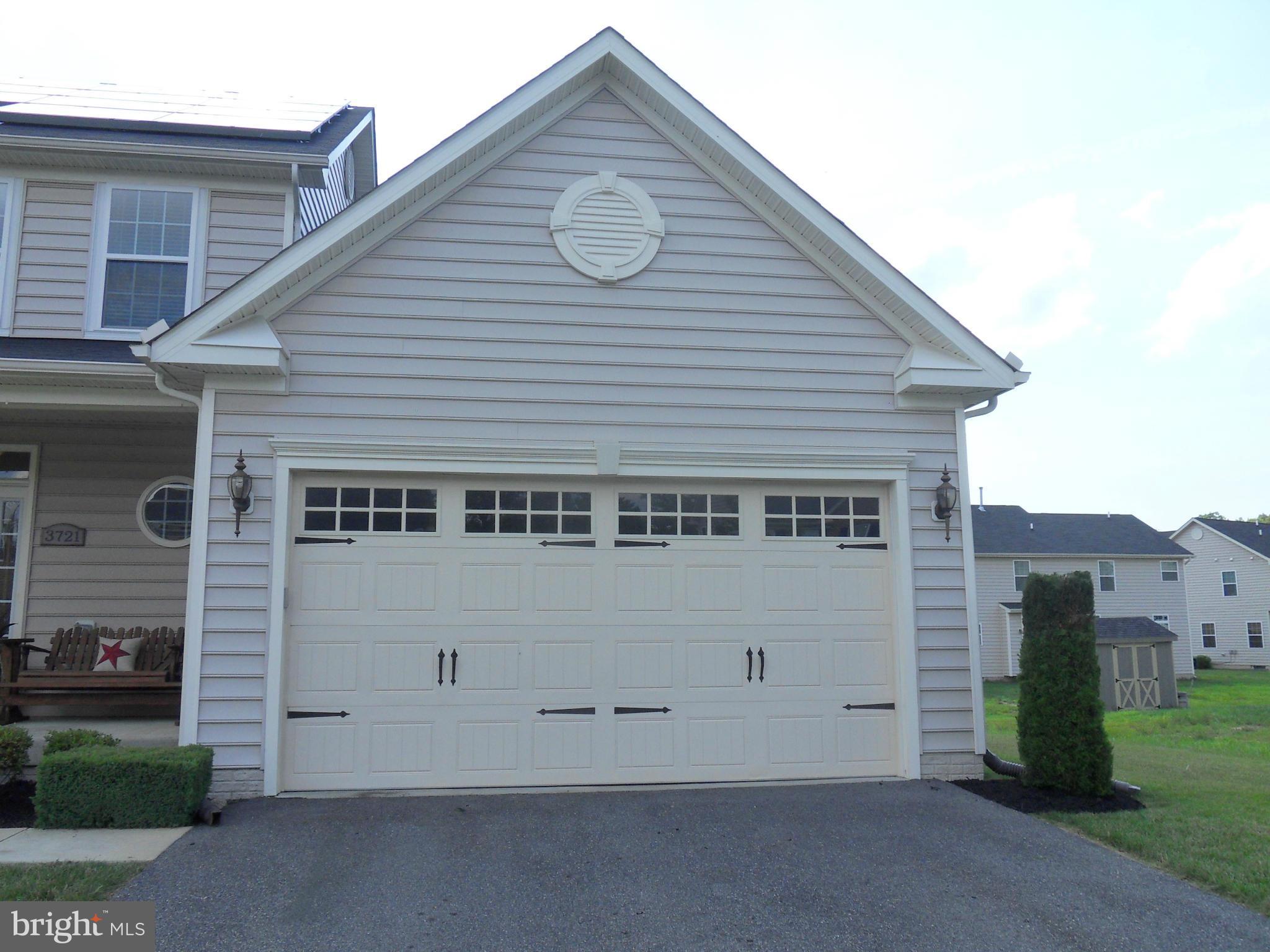 BRENTWOOD - Residential