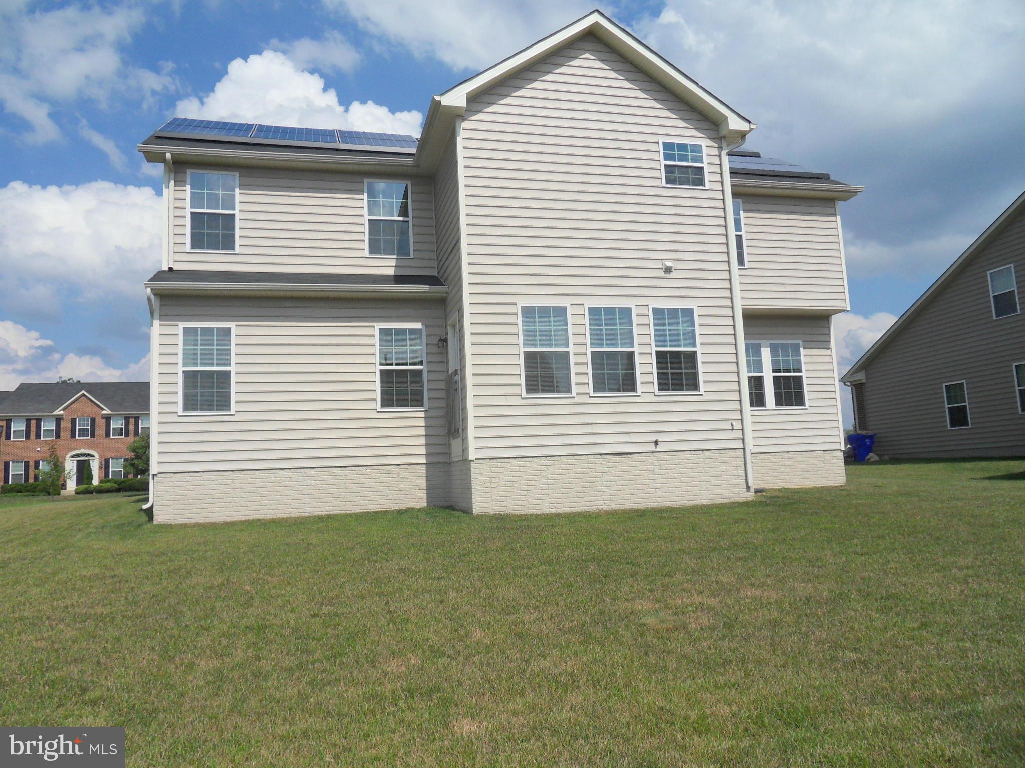 BRENTWOOD - Residential