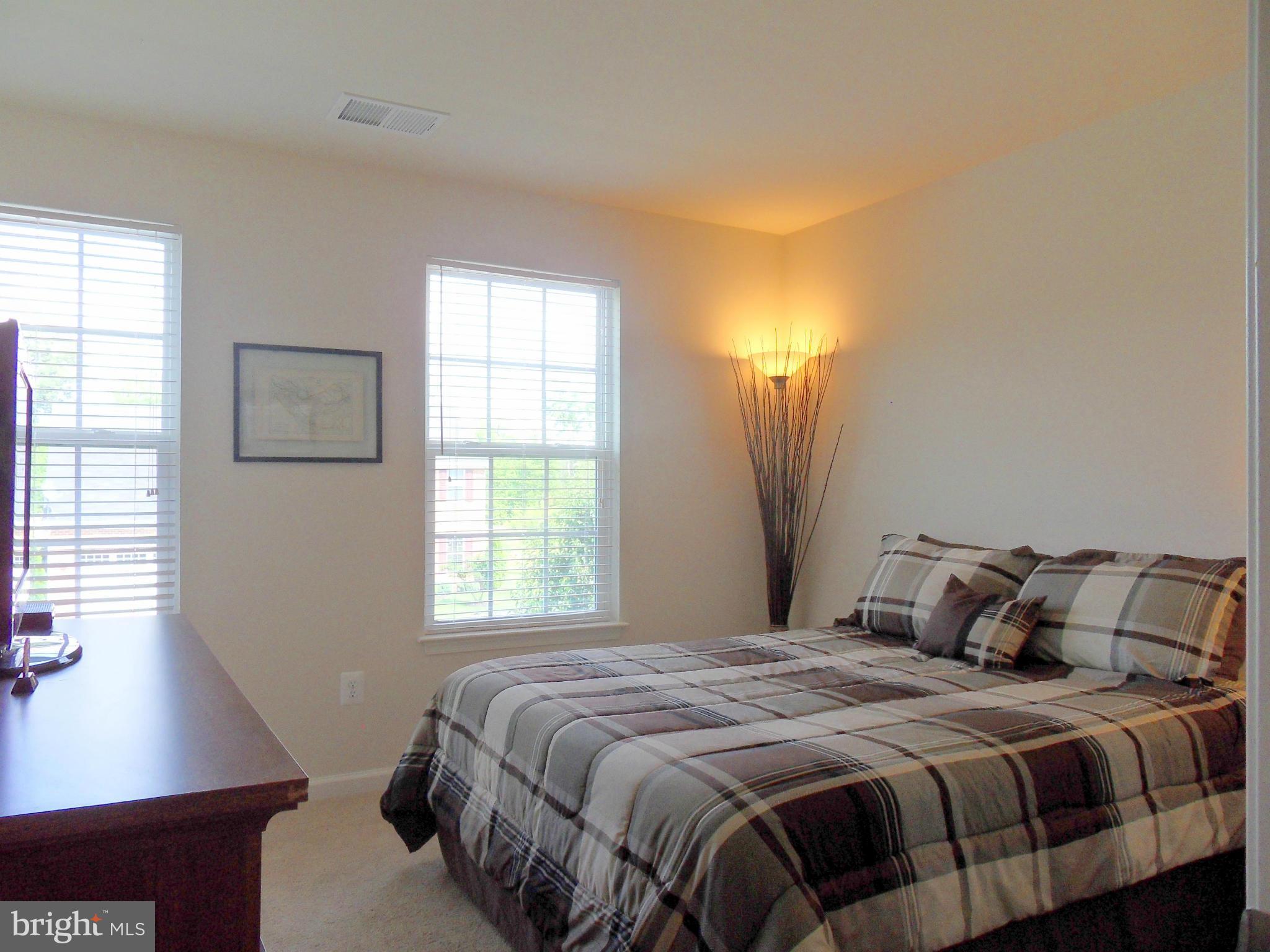 BRENTWOOD - Residential