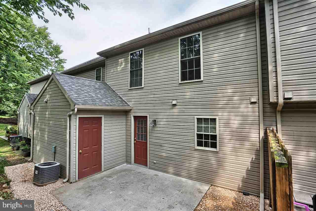 STONEHEDGE - Residential