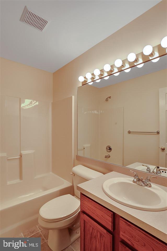 STONEHEDGE - Residential