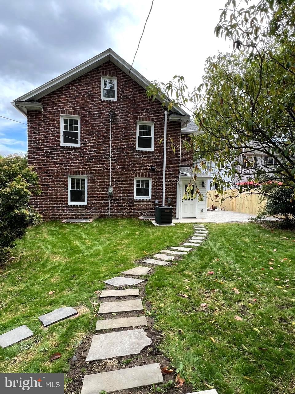 MERION STATION - Residential