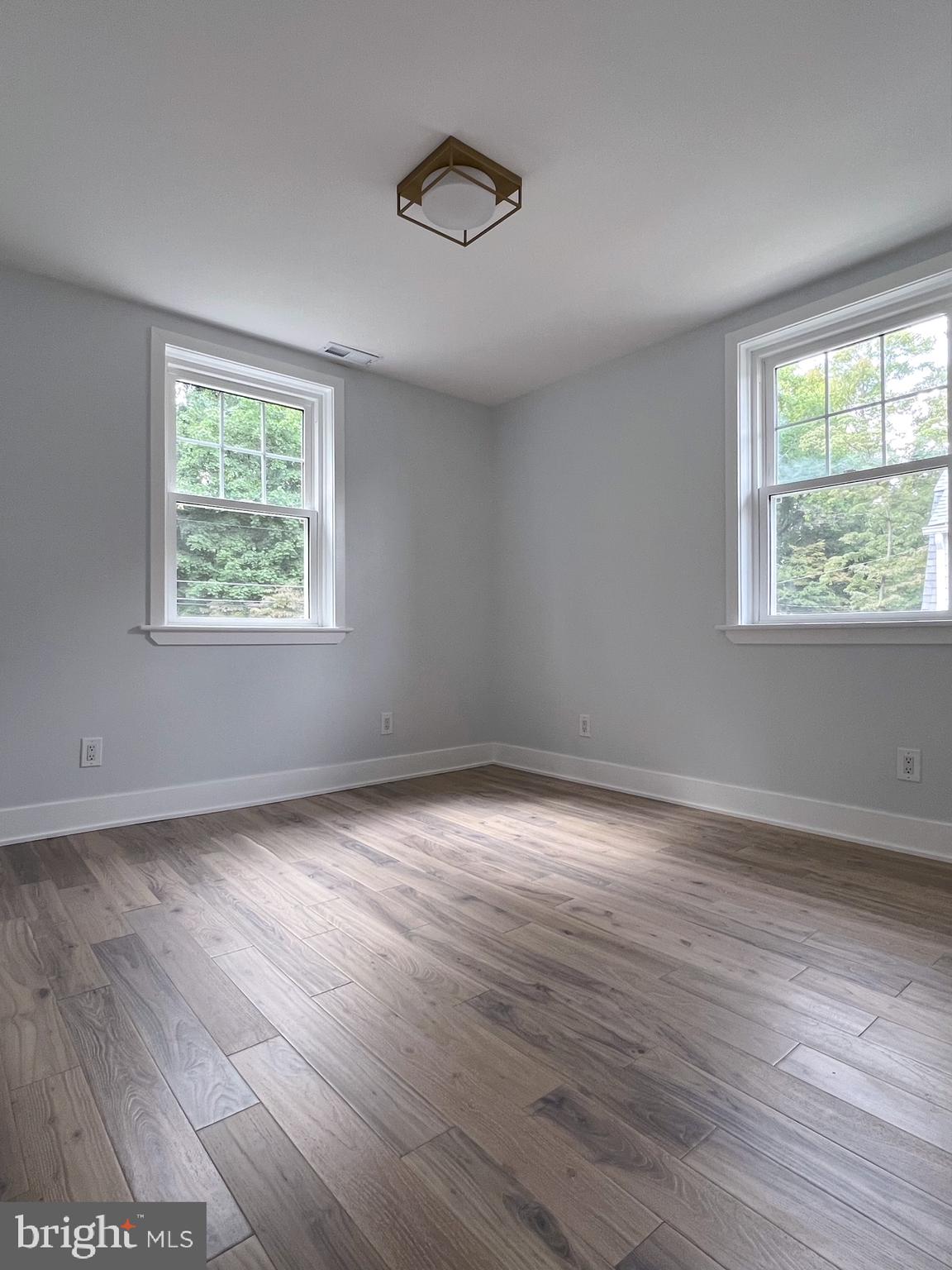 MERION STATION - Residential