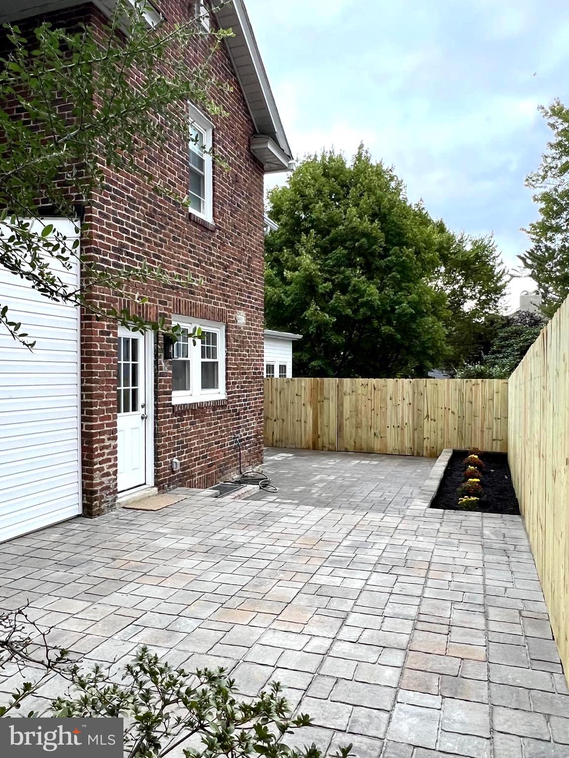 MERION STATION - Residential