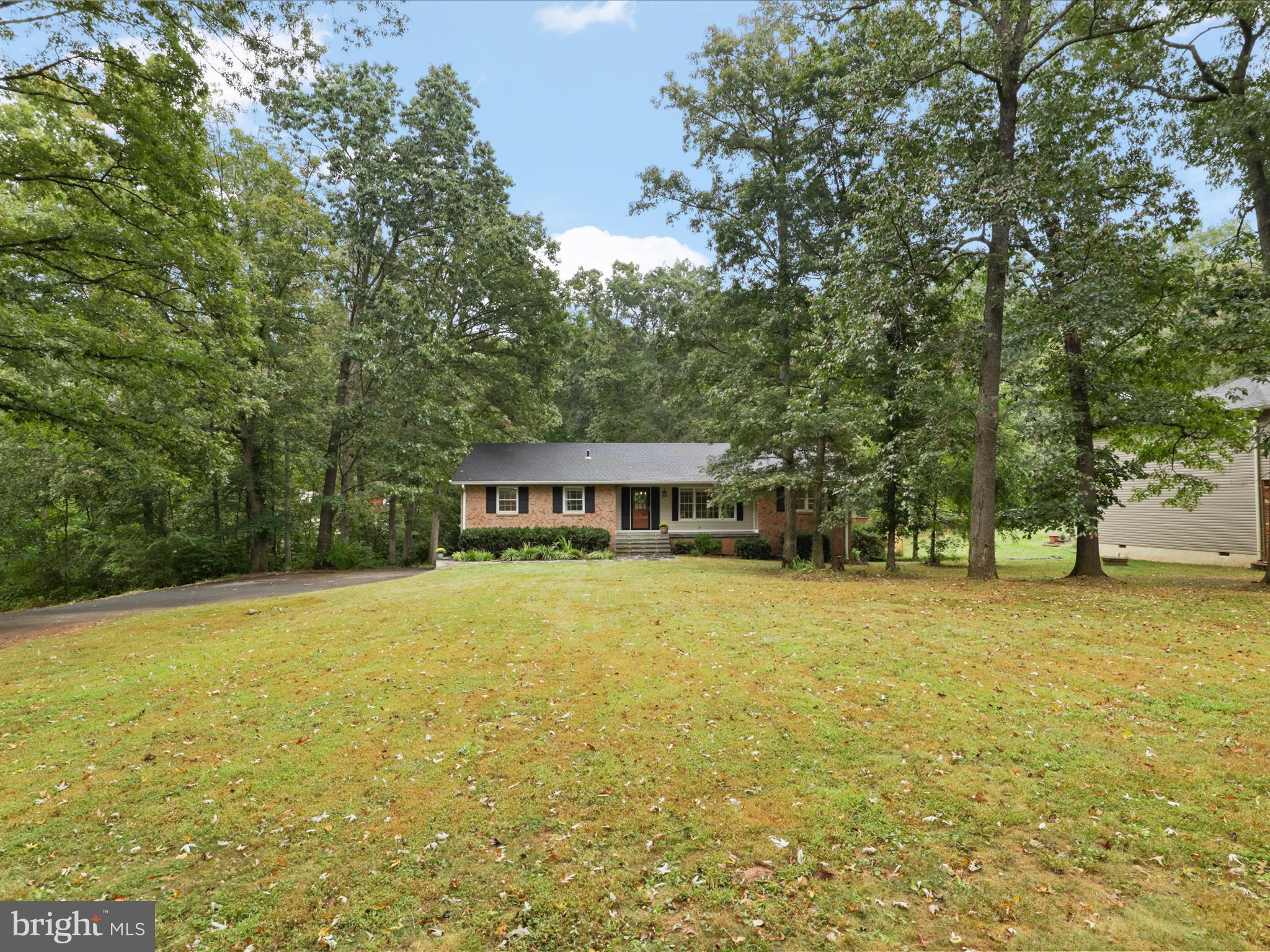 9756 MOOR GREEN DRIVE