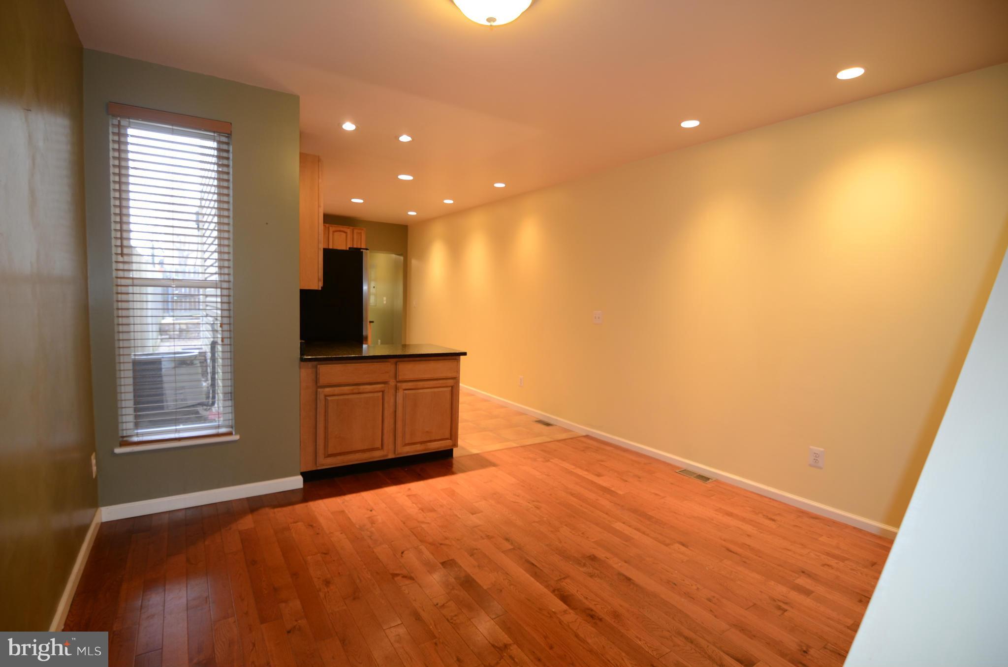 HAMPDEN HISTORIC DISTRICT - Residential