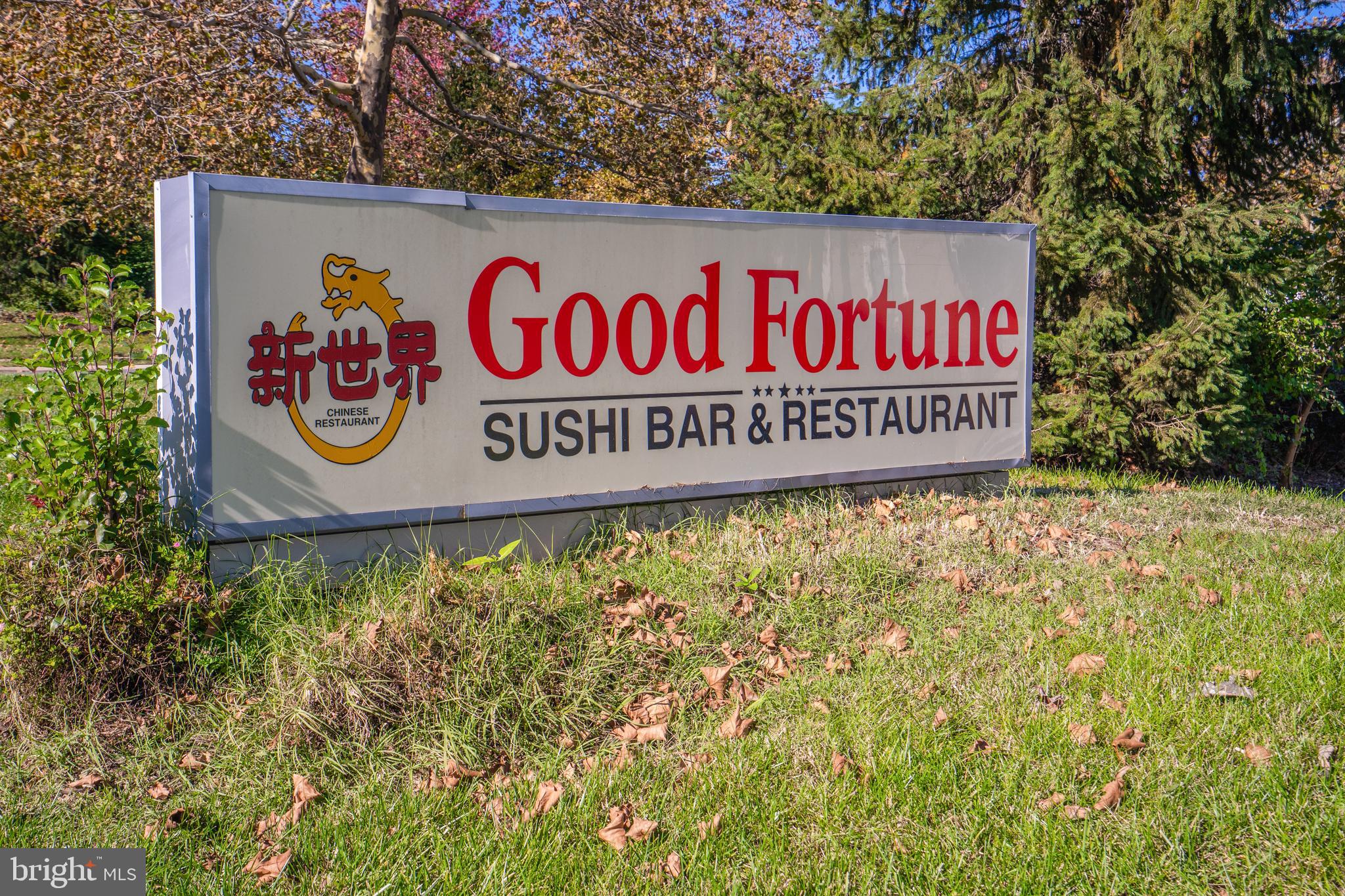 SIGNATURE AT BROADLANDS - Commercial Sale