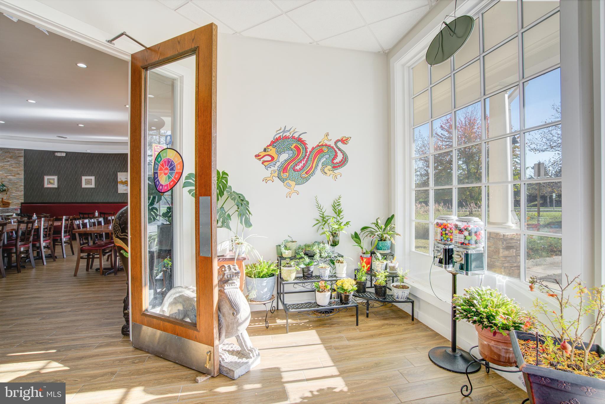 SIGNATURE AT BROADLANDS - Commercial Sale