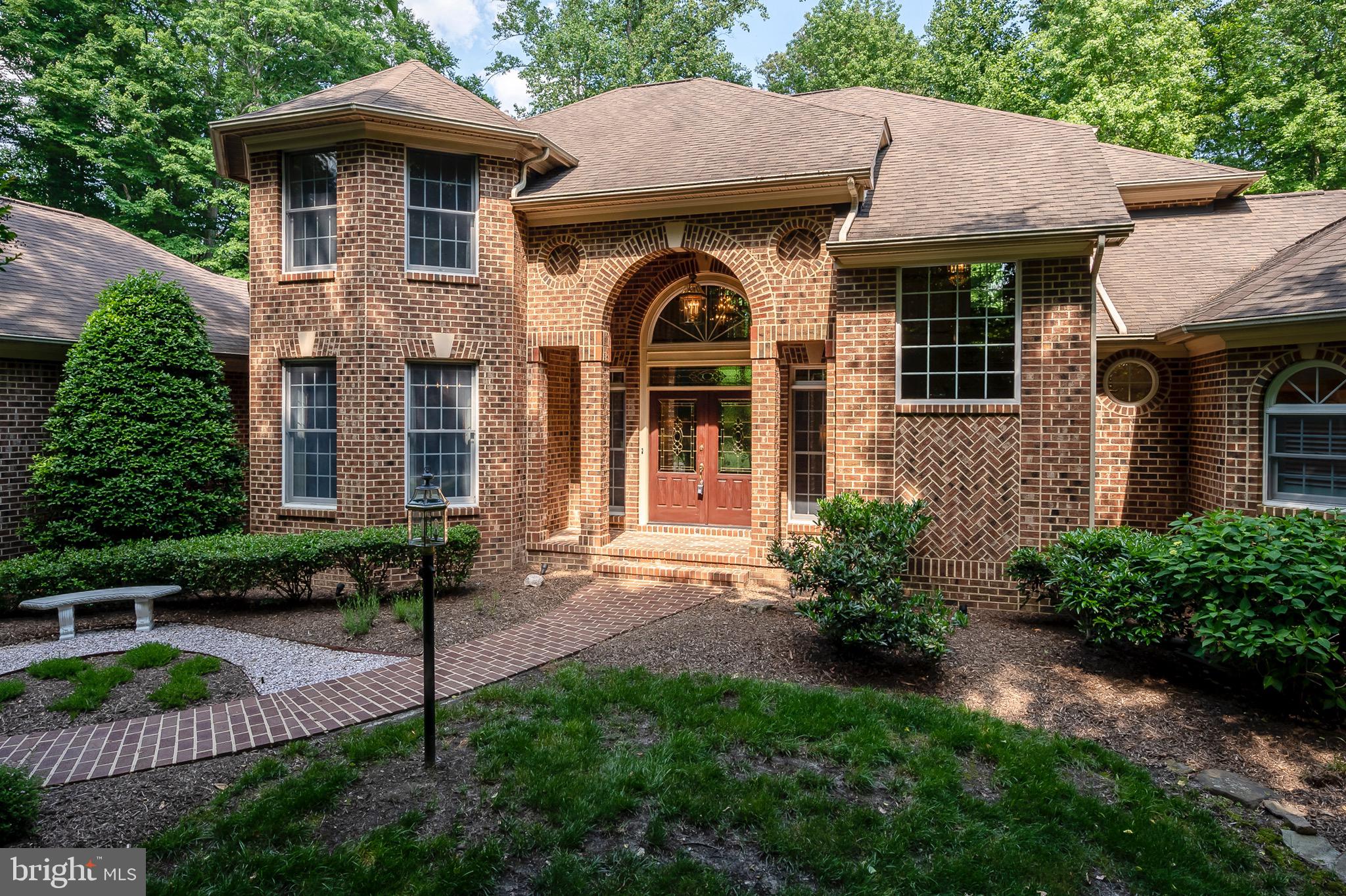 SOUTH RIVER COLONY - Residential