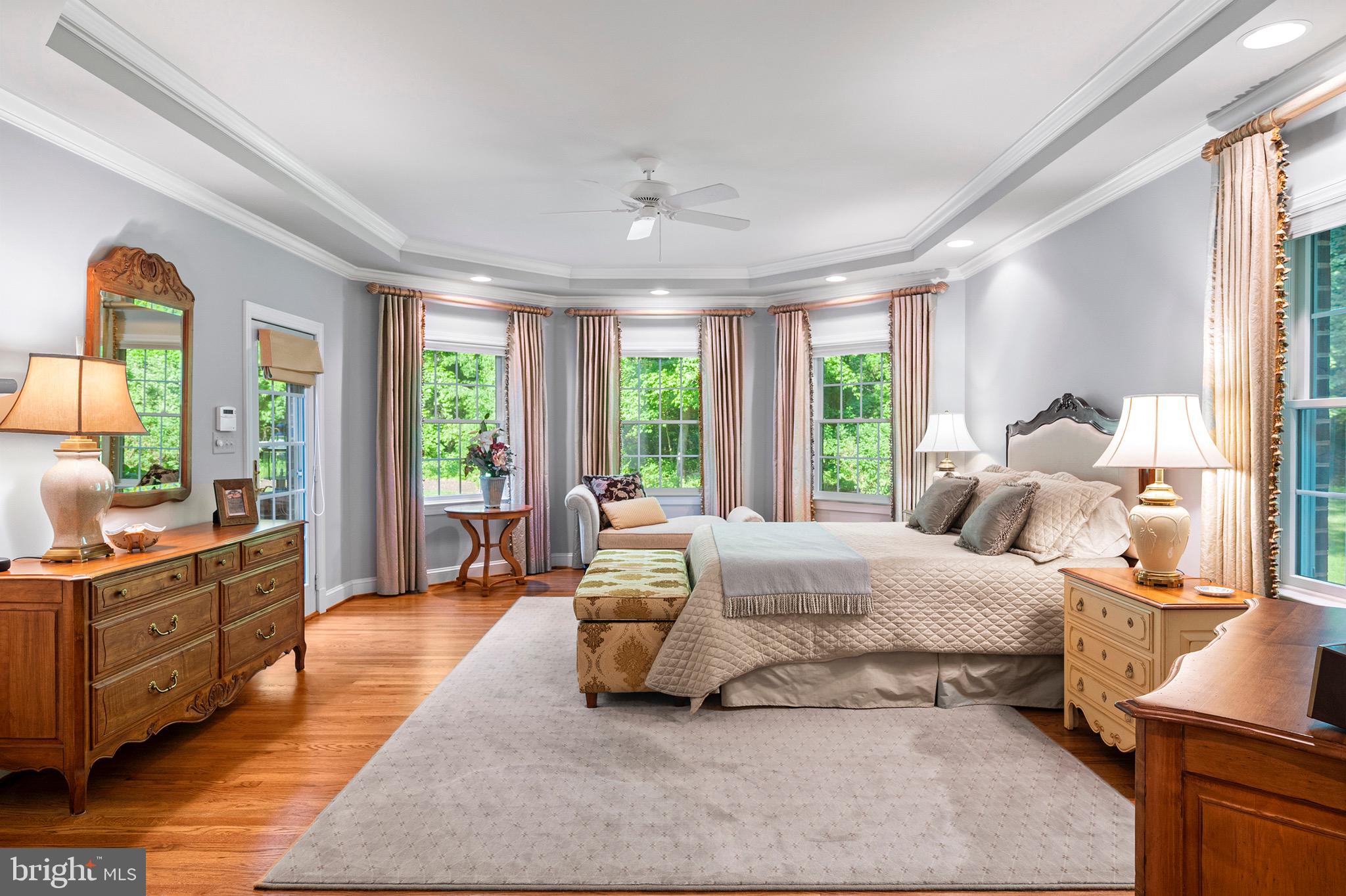 SOUTH RIVER COLONY - Residential