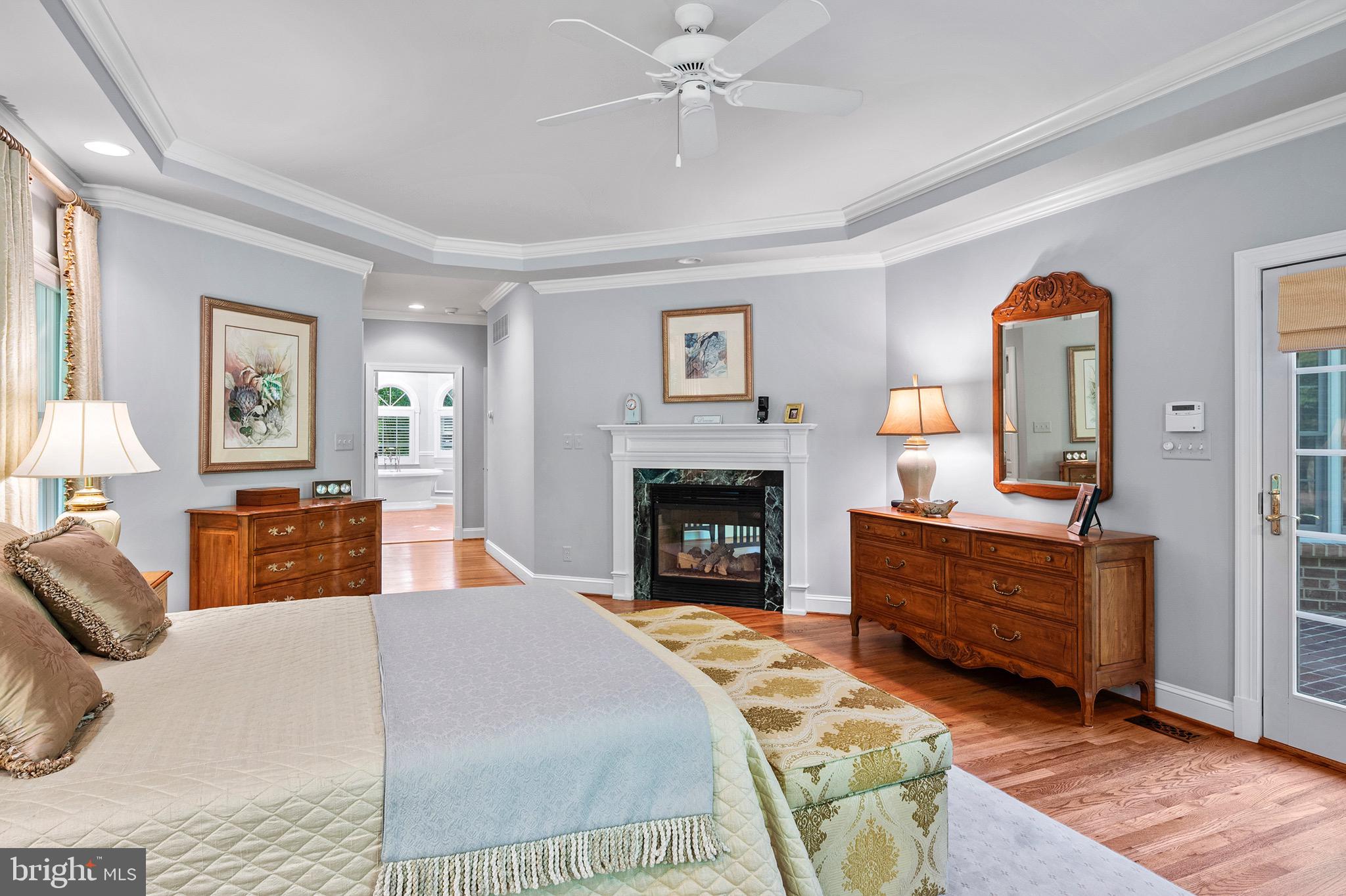 SOUTH RIVER COLONY - Residential