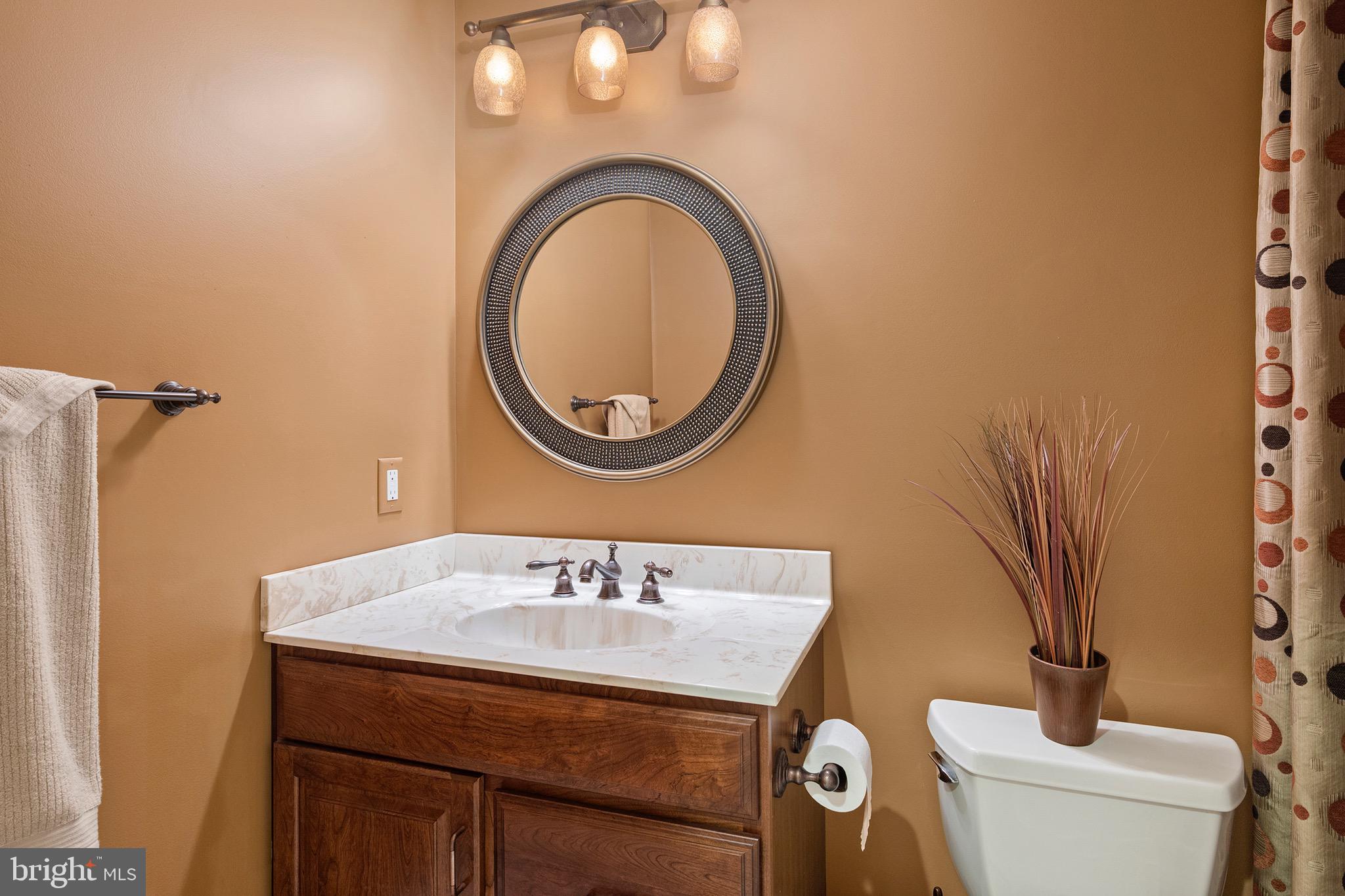 SOUTH RIVER COLONY - Residential