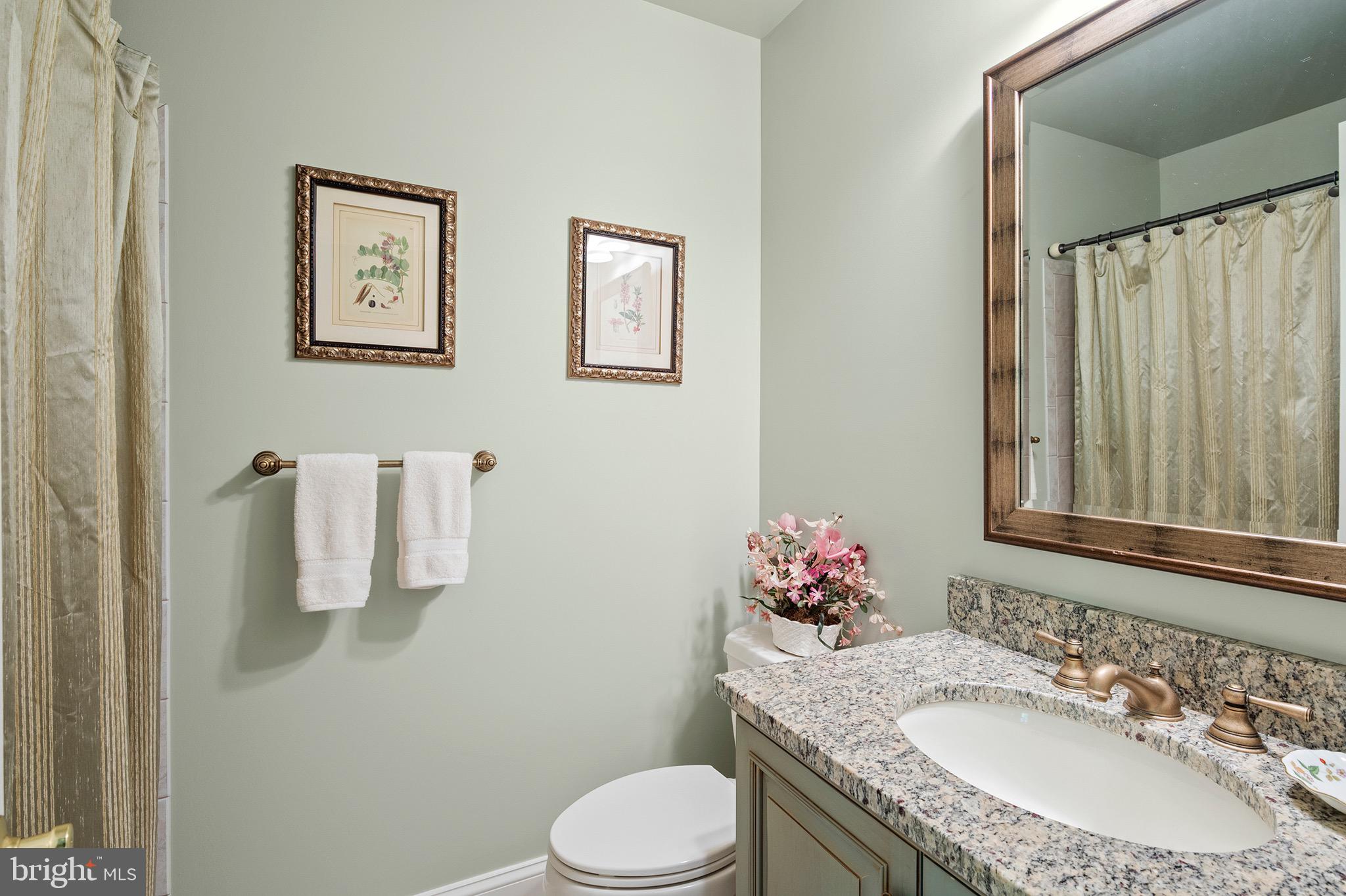 SOUTH RIVER COLONY - Residential