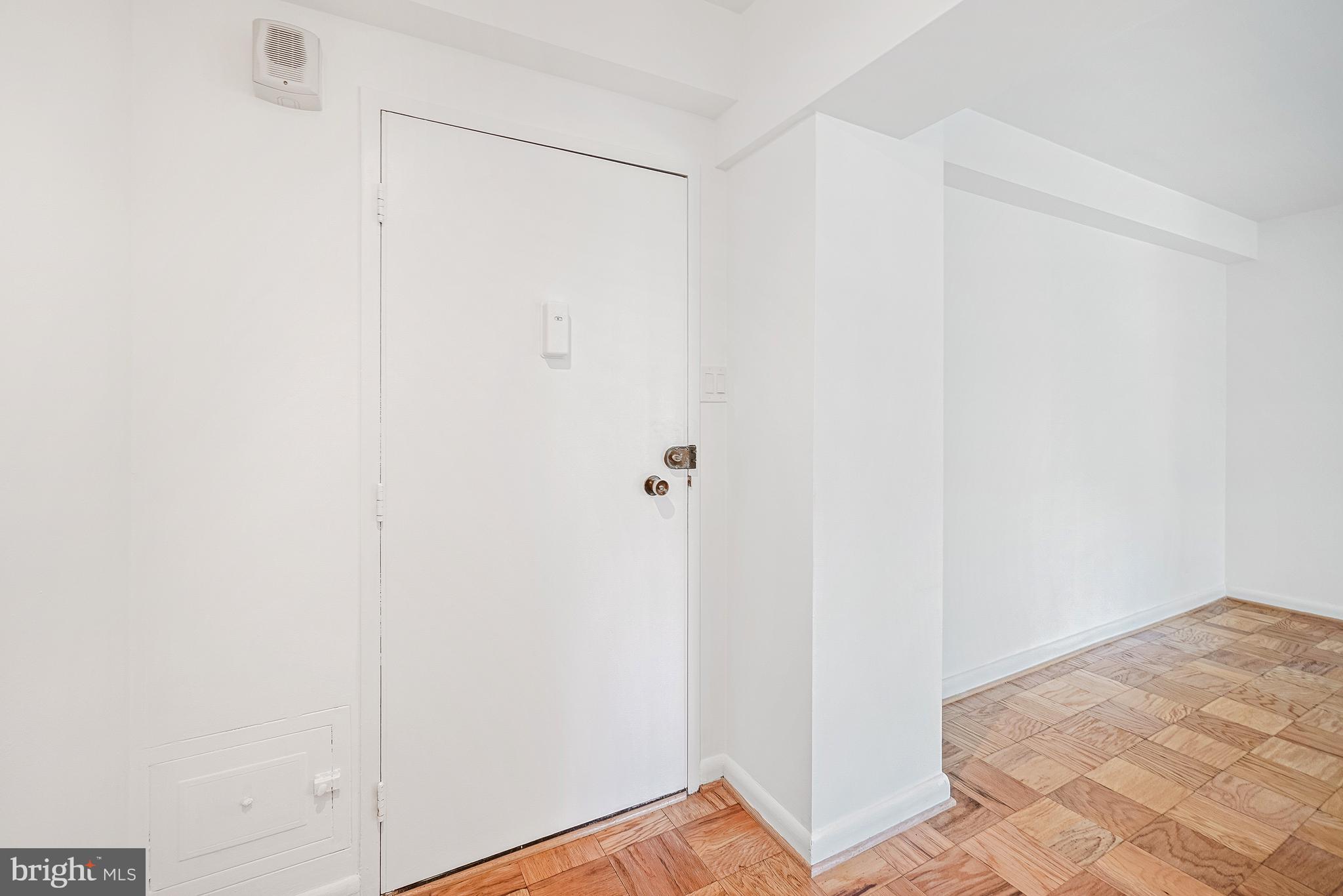 4201 CATHEDRAL AVENUE NW 403E