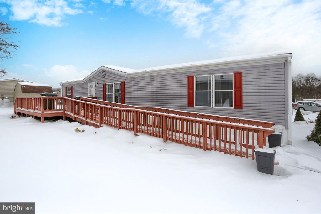 Photo of 4820 Old Harrisburg Road #L-164, GETTYSBURG, PA 17325 (MLS # PAAD2021548)