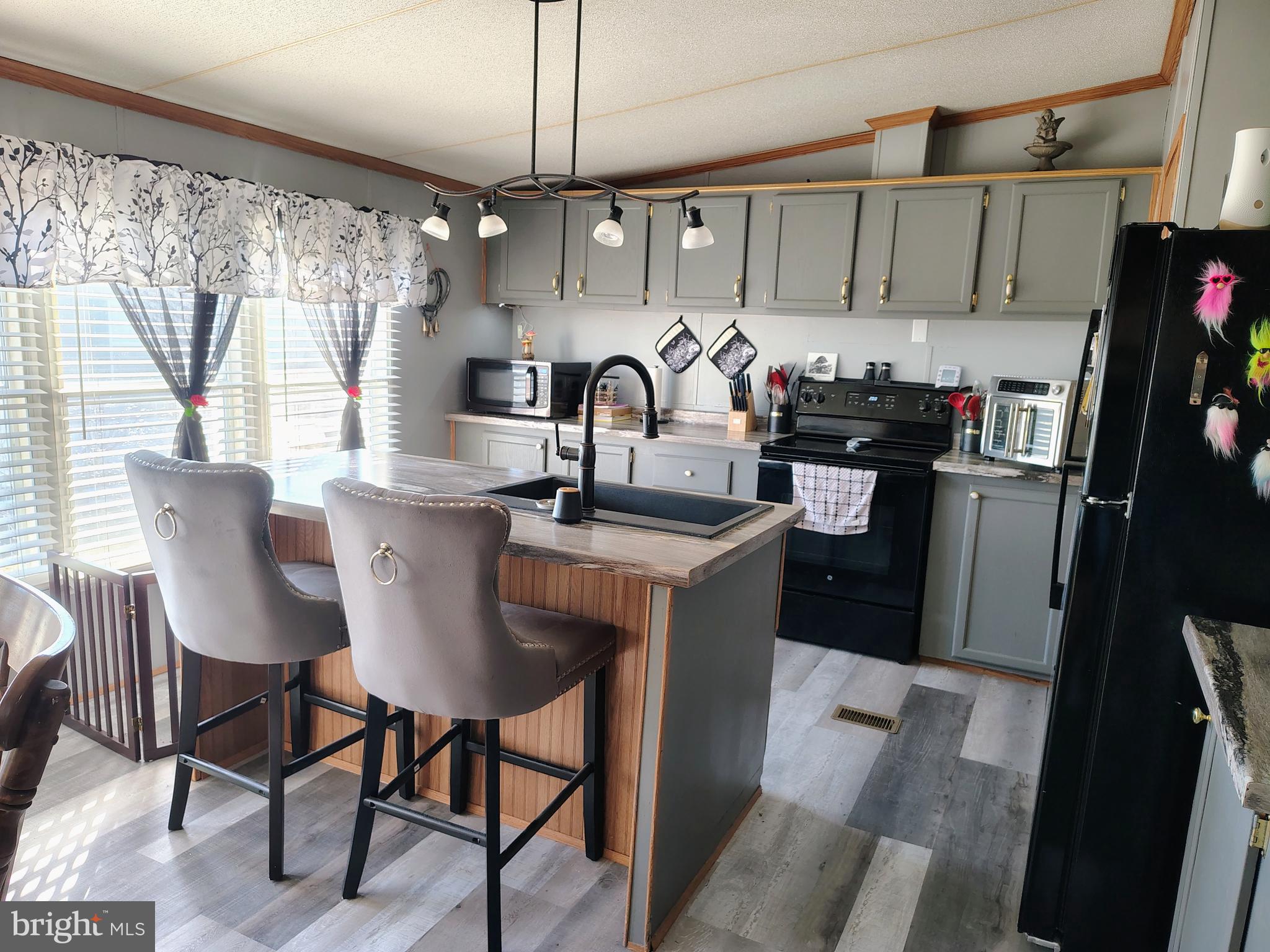 4820 OLD HARRISBURG ROAD L-164