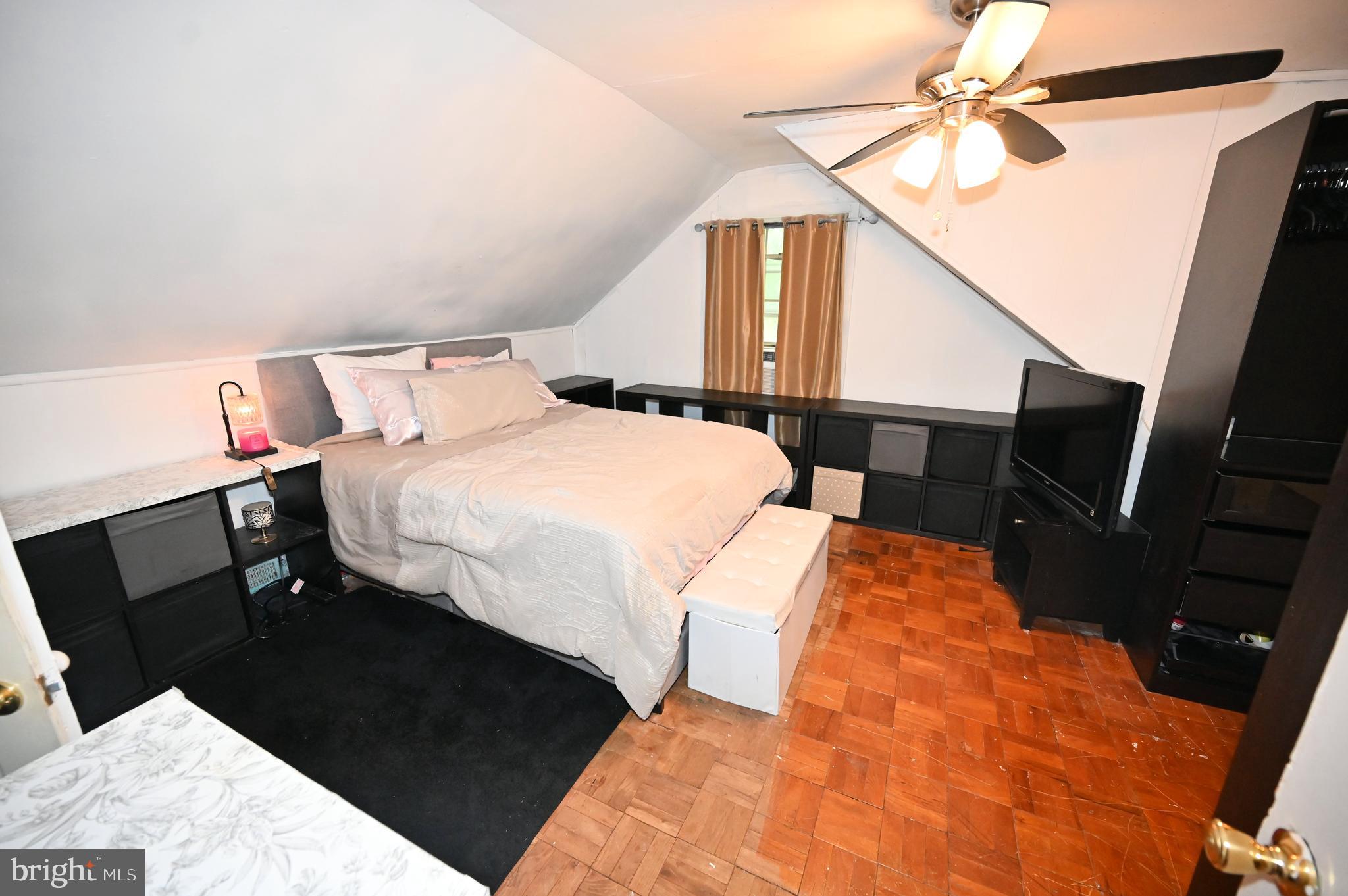 HILLCREST HEIGHTS - Residential