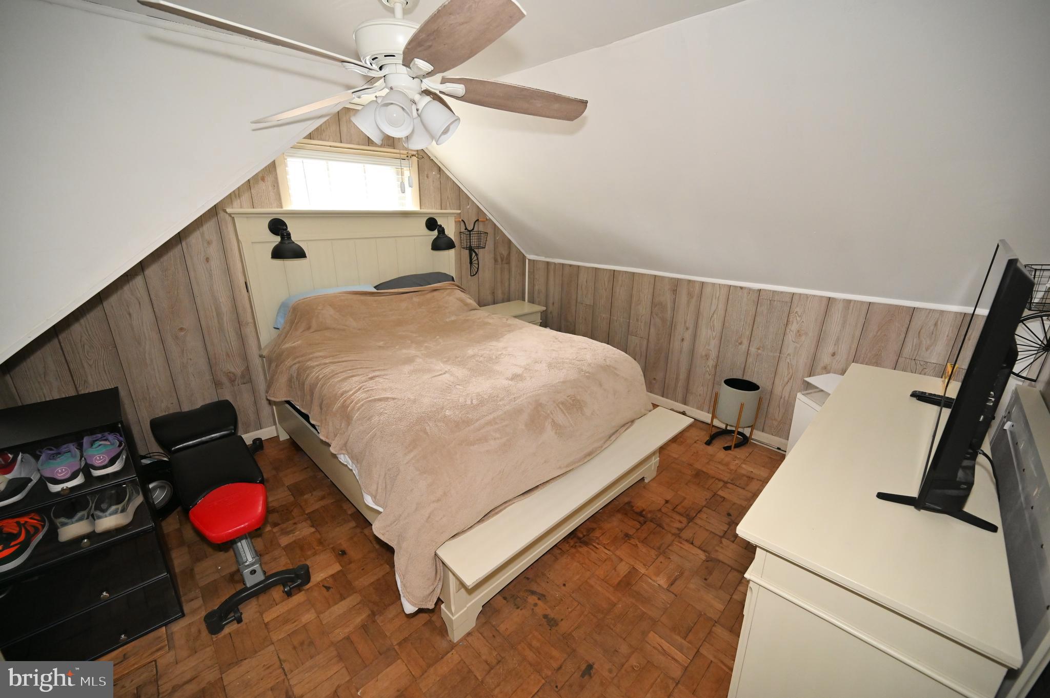HILLCREST HEIGHTS - Residential