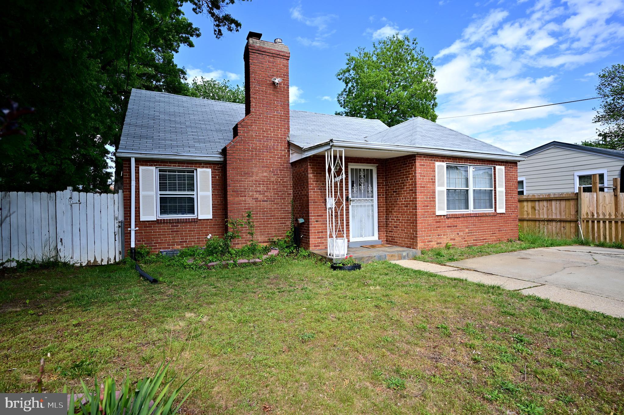 HILLCREST HEIGHTS - Residential