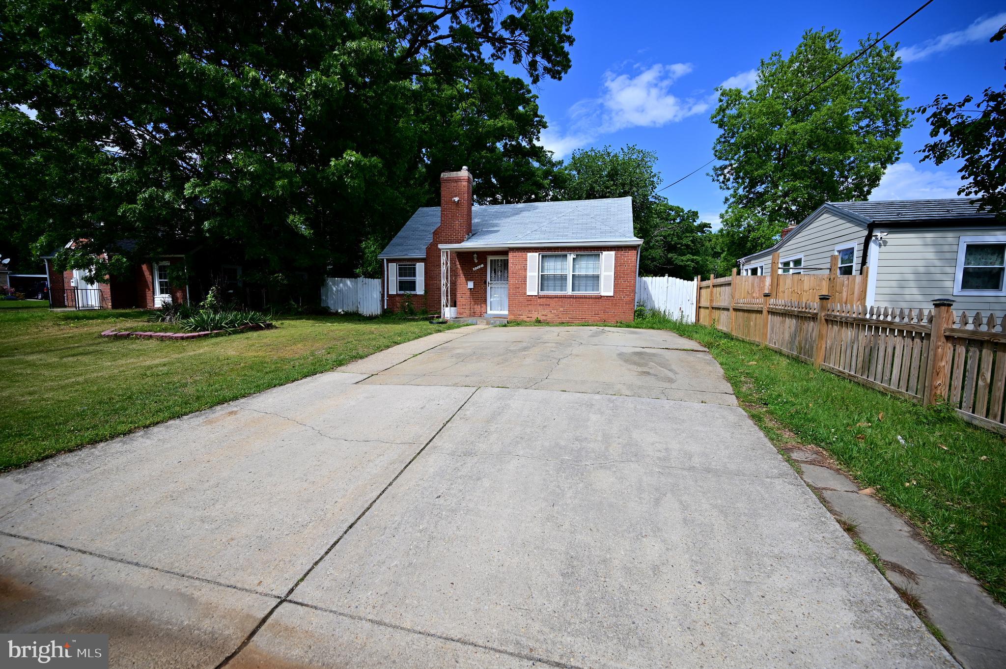 HILLCREST HEIGHTS - Residential