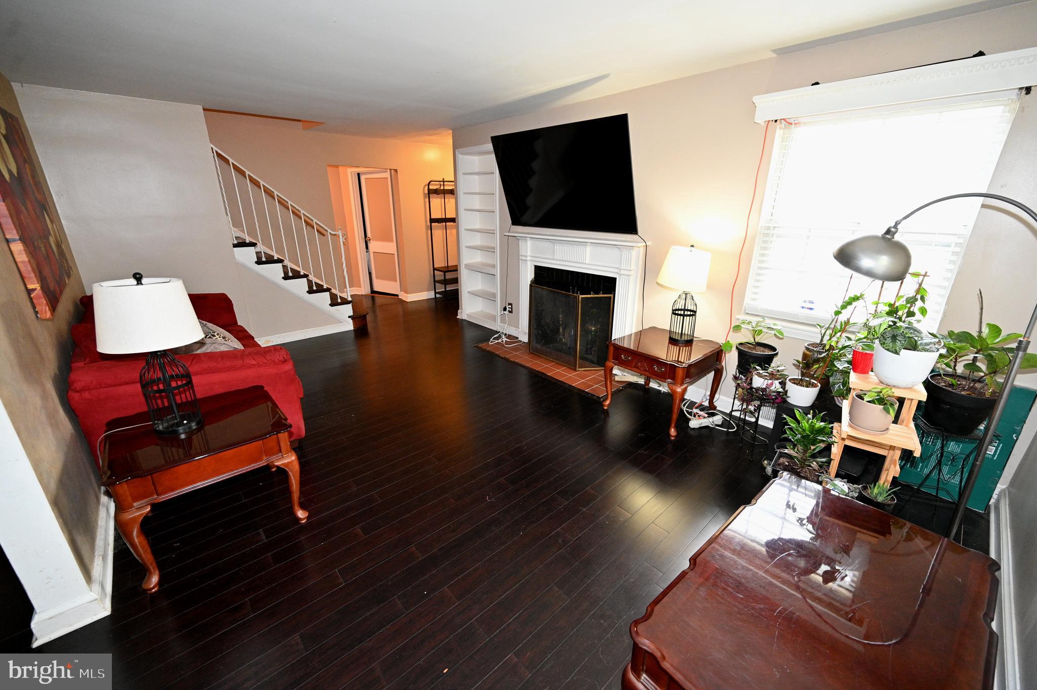 HILLCREST HEIGHTS - Residential