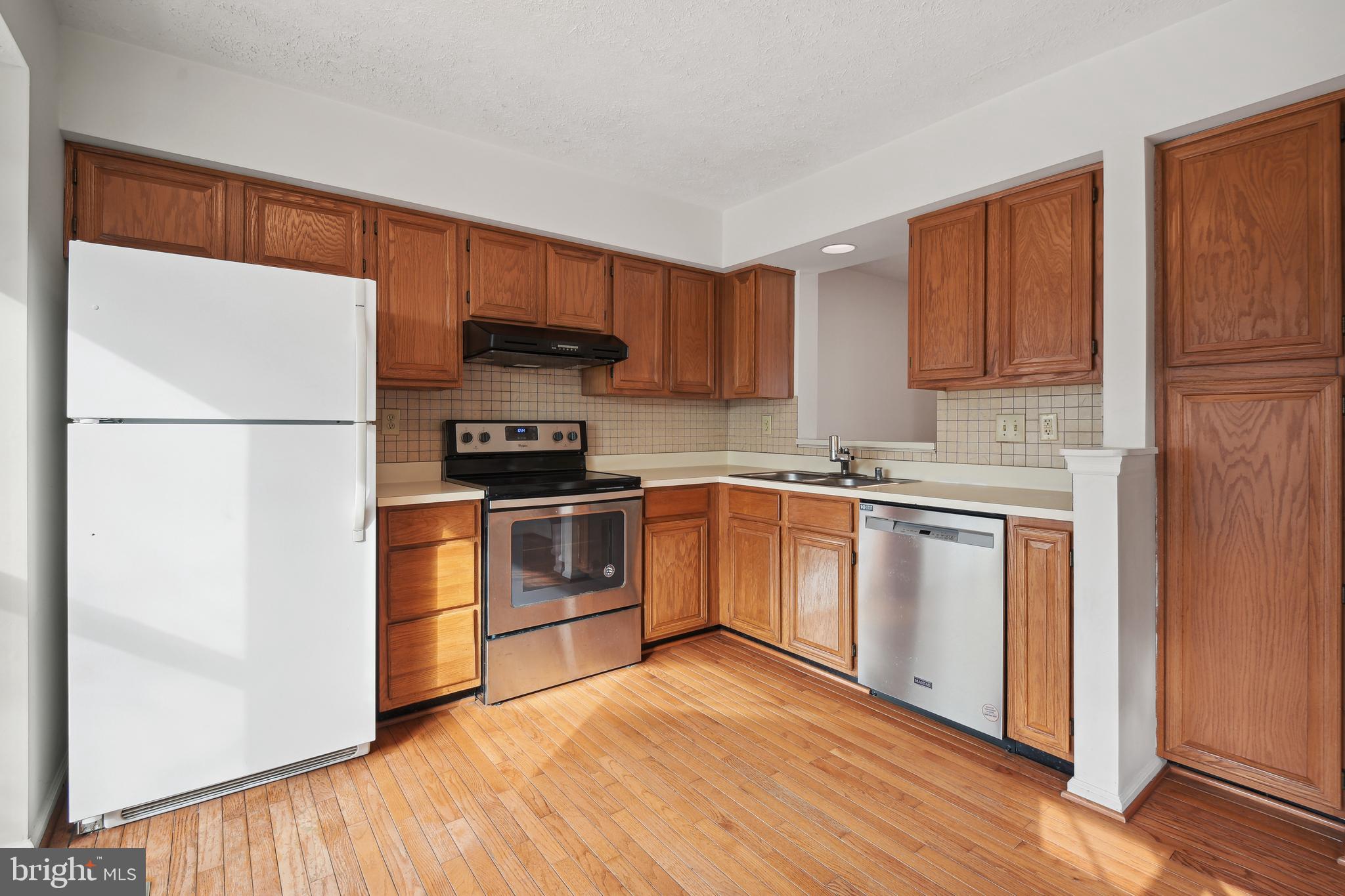 AMBERFIELD - Residential Lease