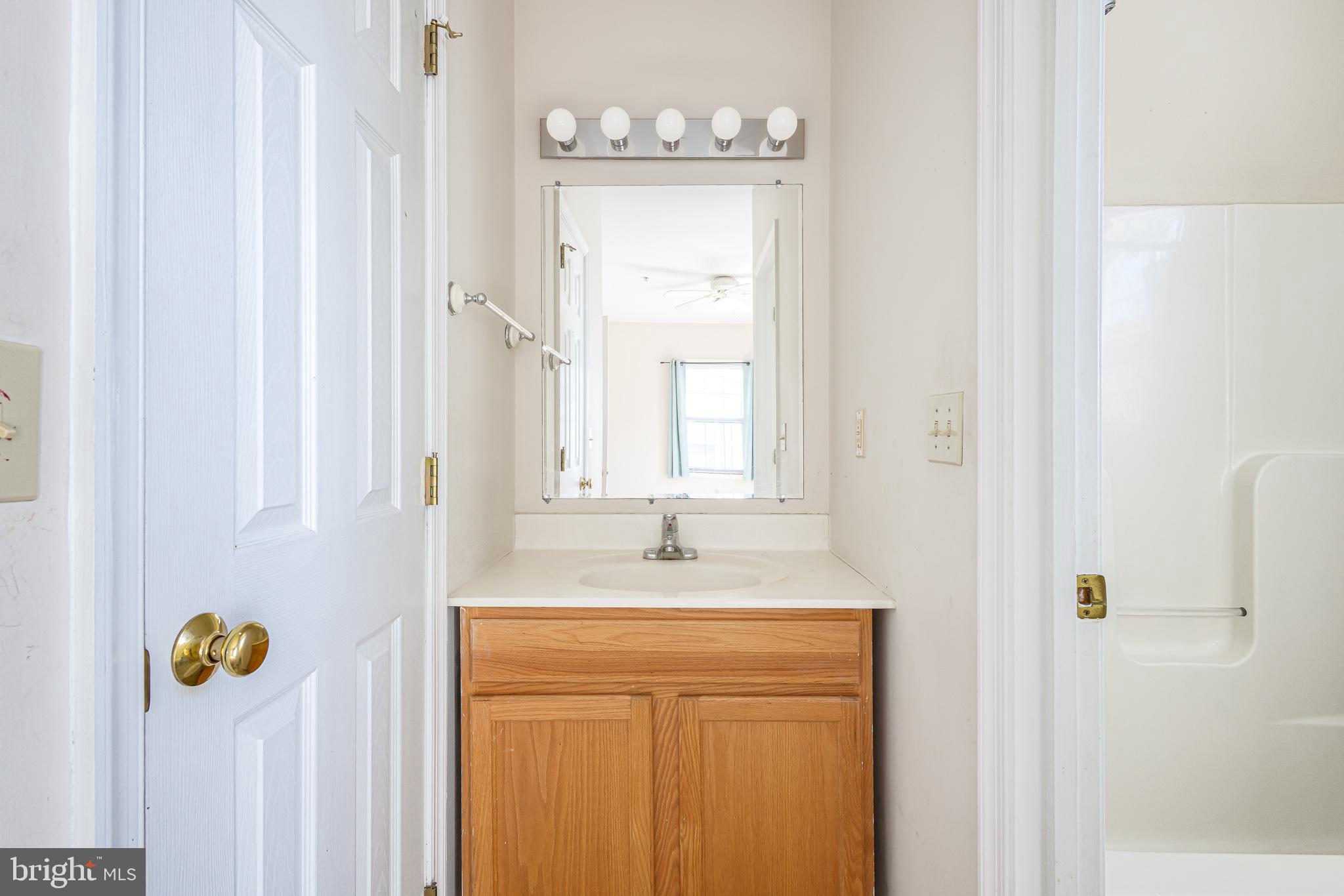 WAYLANDS - Residential