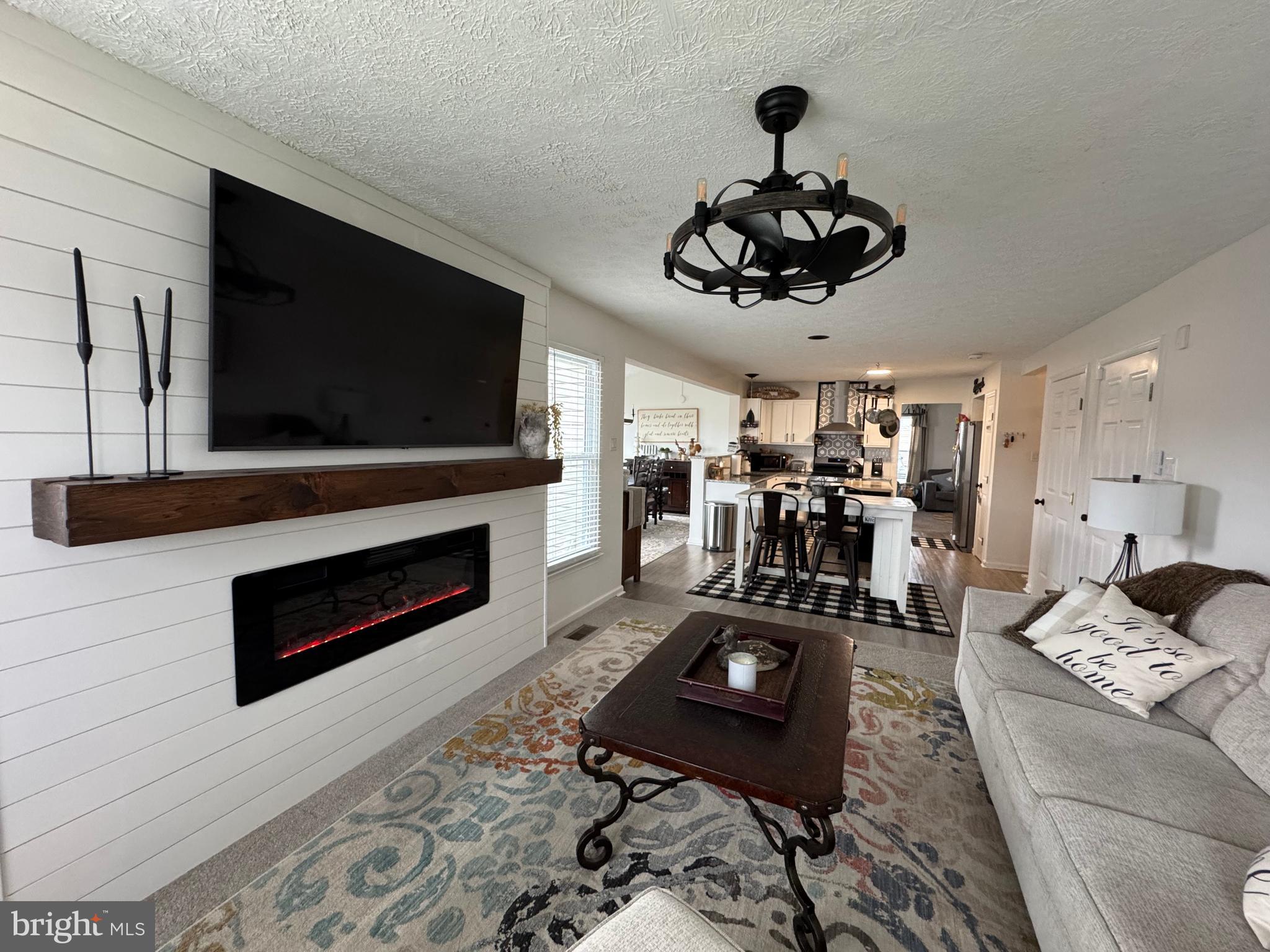 BEACON POINT - Residential