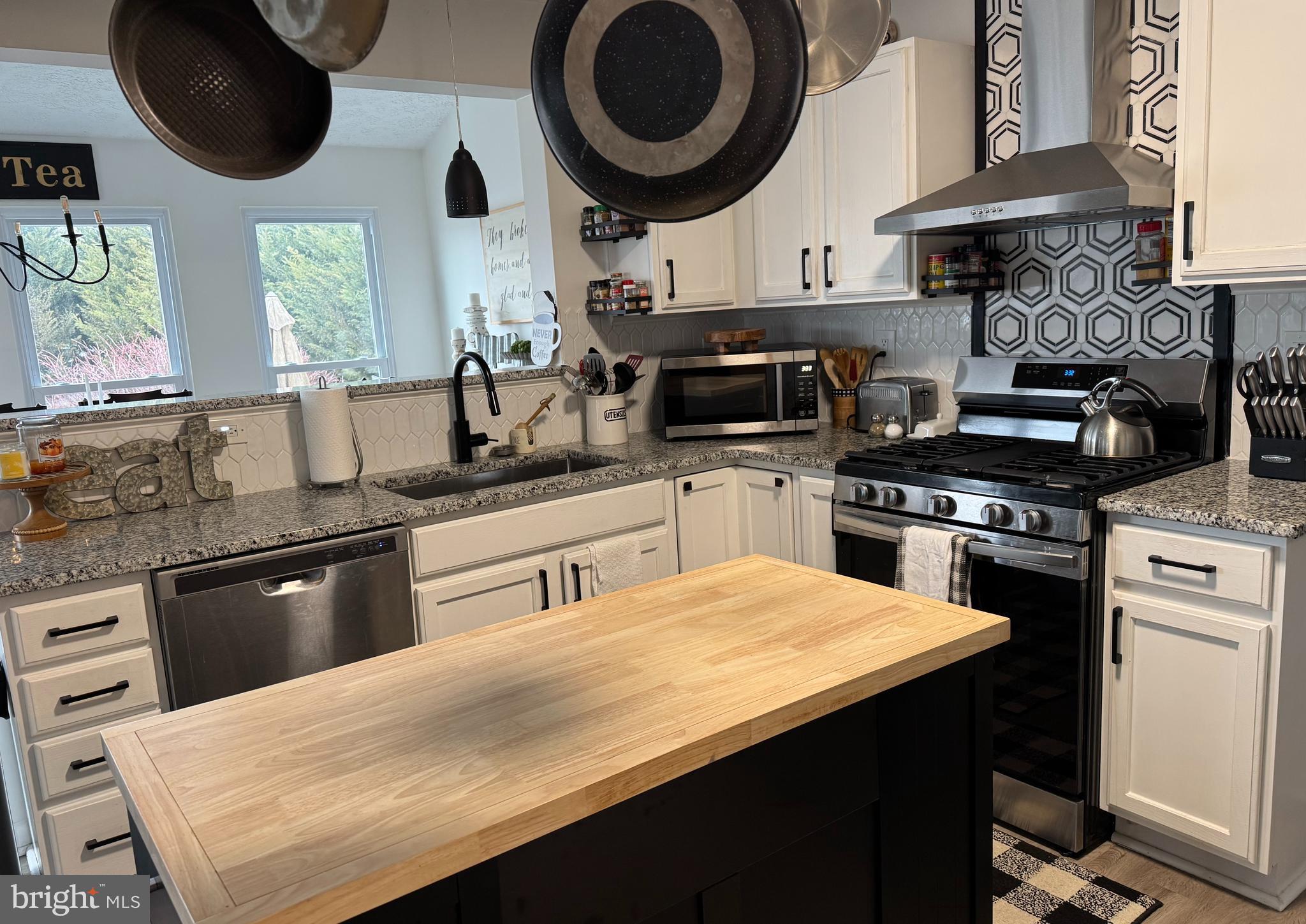 BEACON POINT - Residential