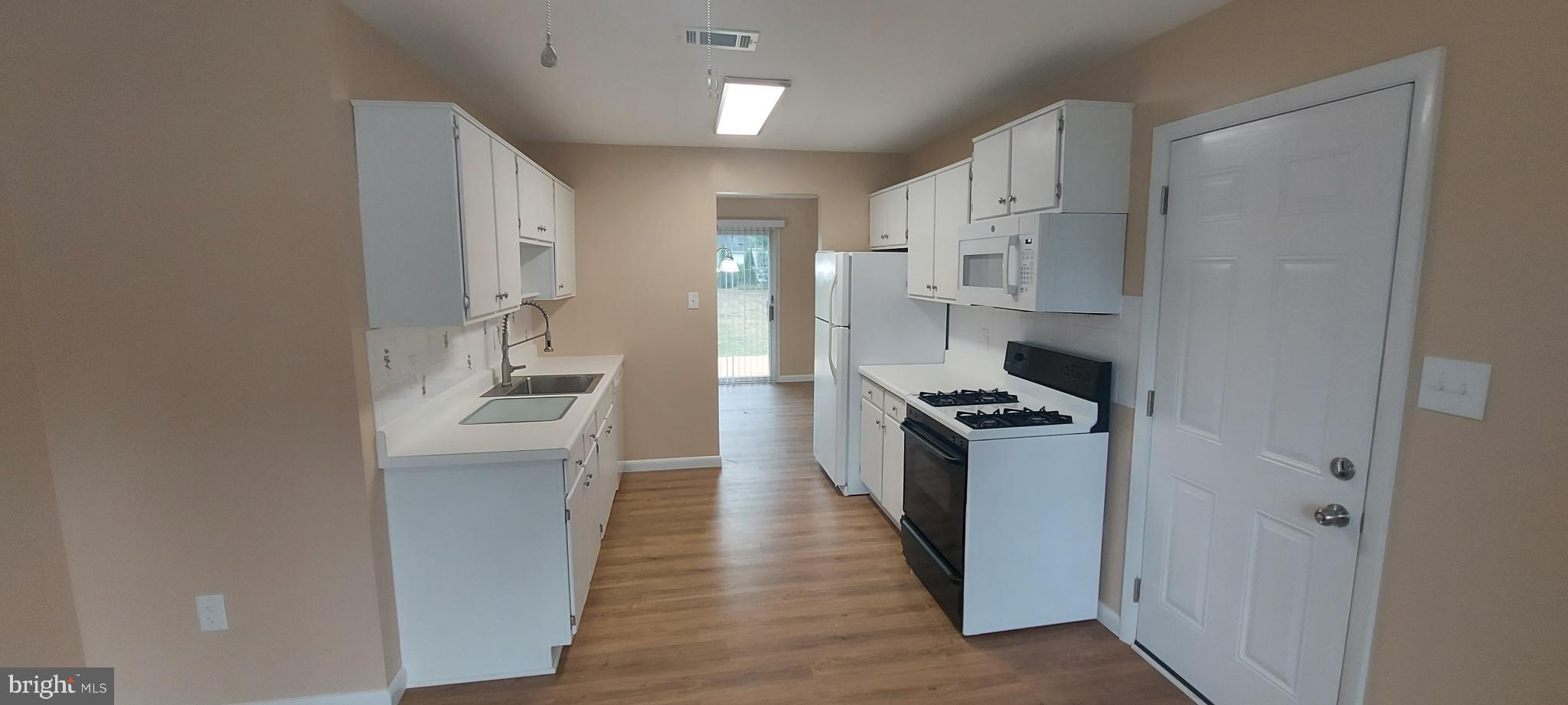 WESTERLY - Residential Lease