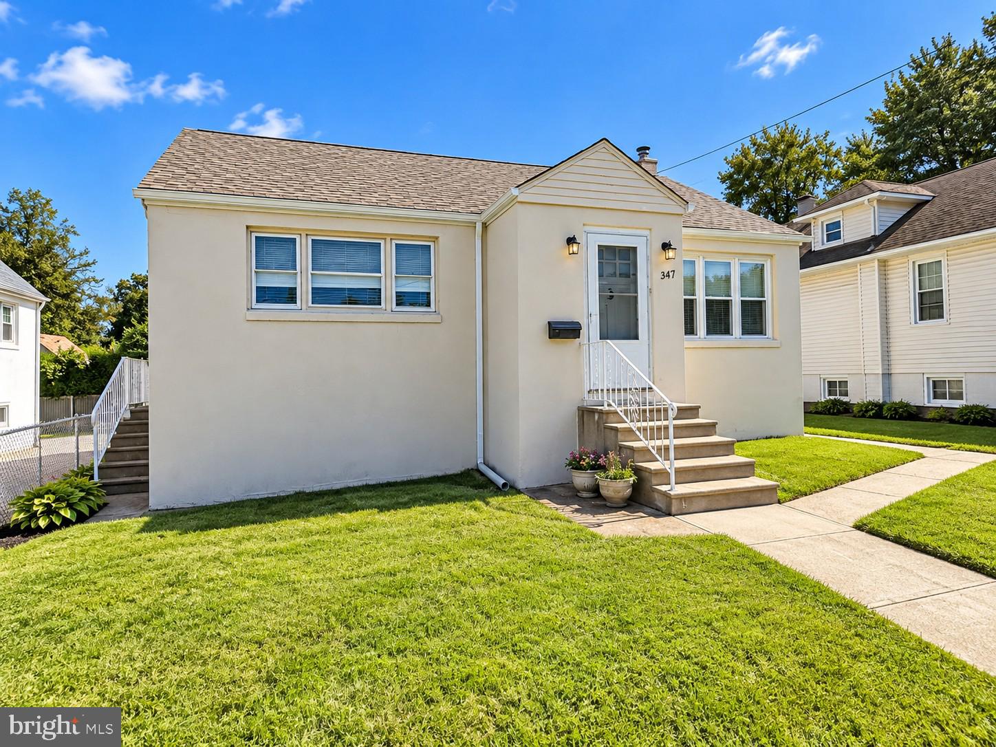 347 N FORKLANDING ROAD