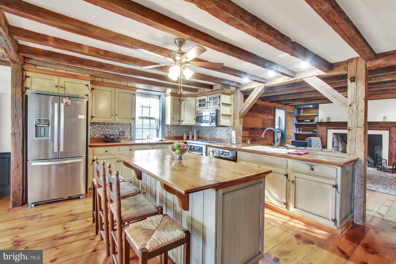 GLENVILLE - Residential