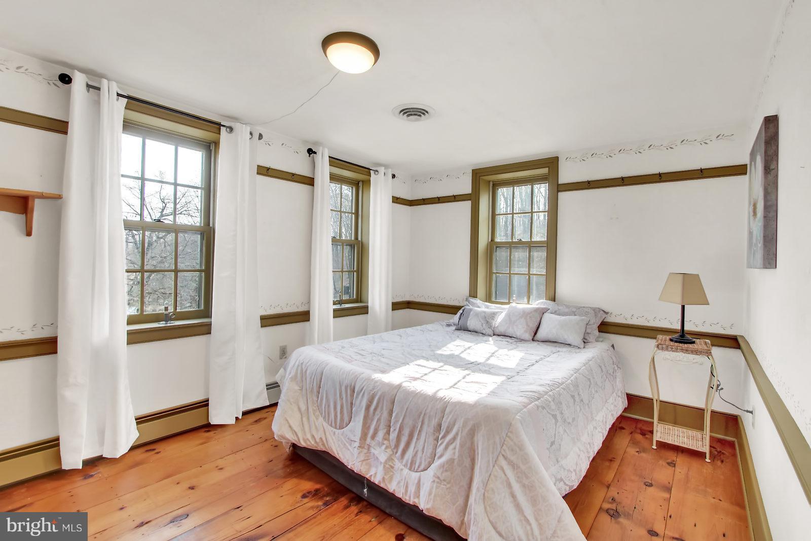 GLENVILLE - Residential