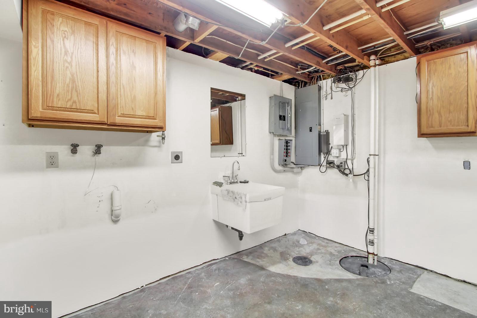 GLENVILLE - Residential