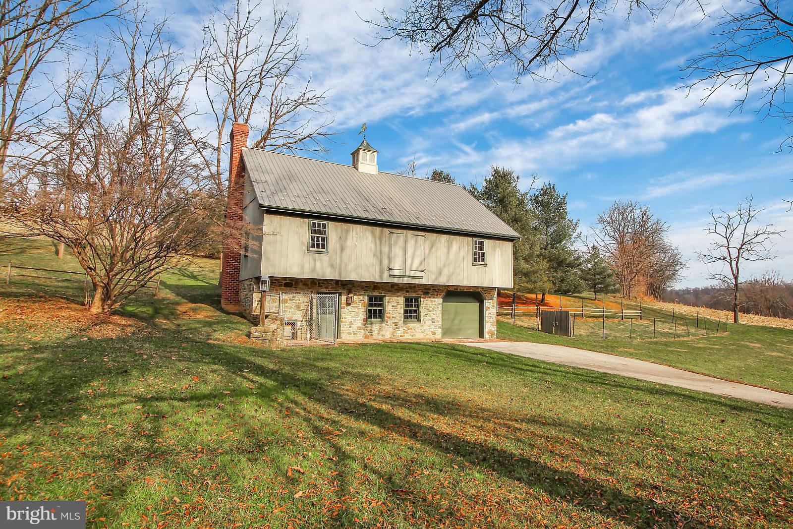 GLENVILLE - Residential