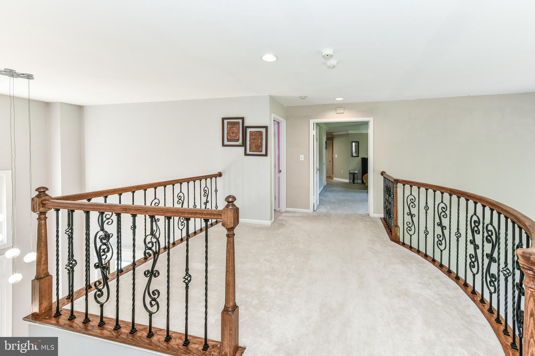 GRAND HAMPTONS - Residential Lease