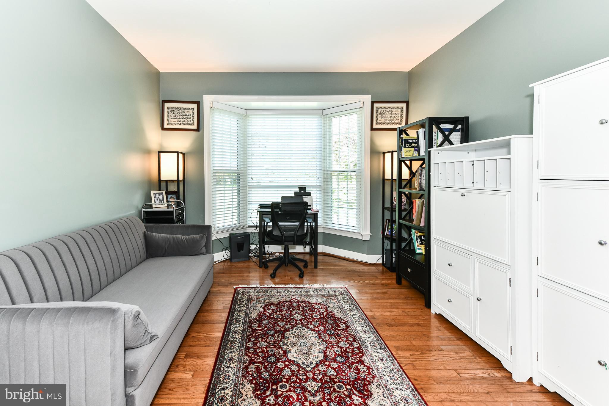 GRAND HAMPTONS - Residential Lease