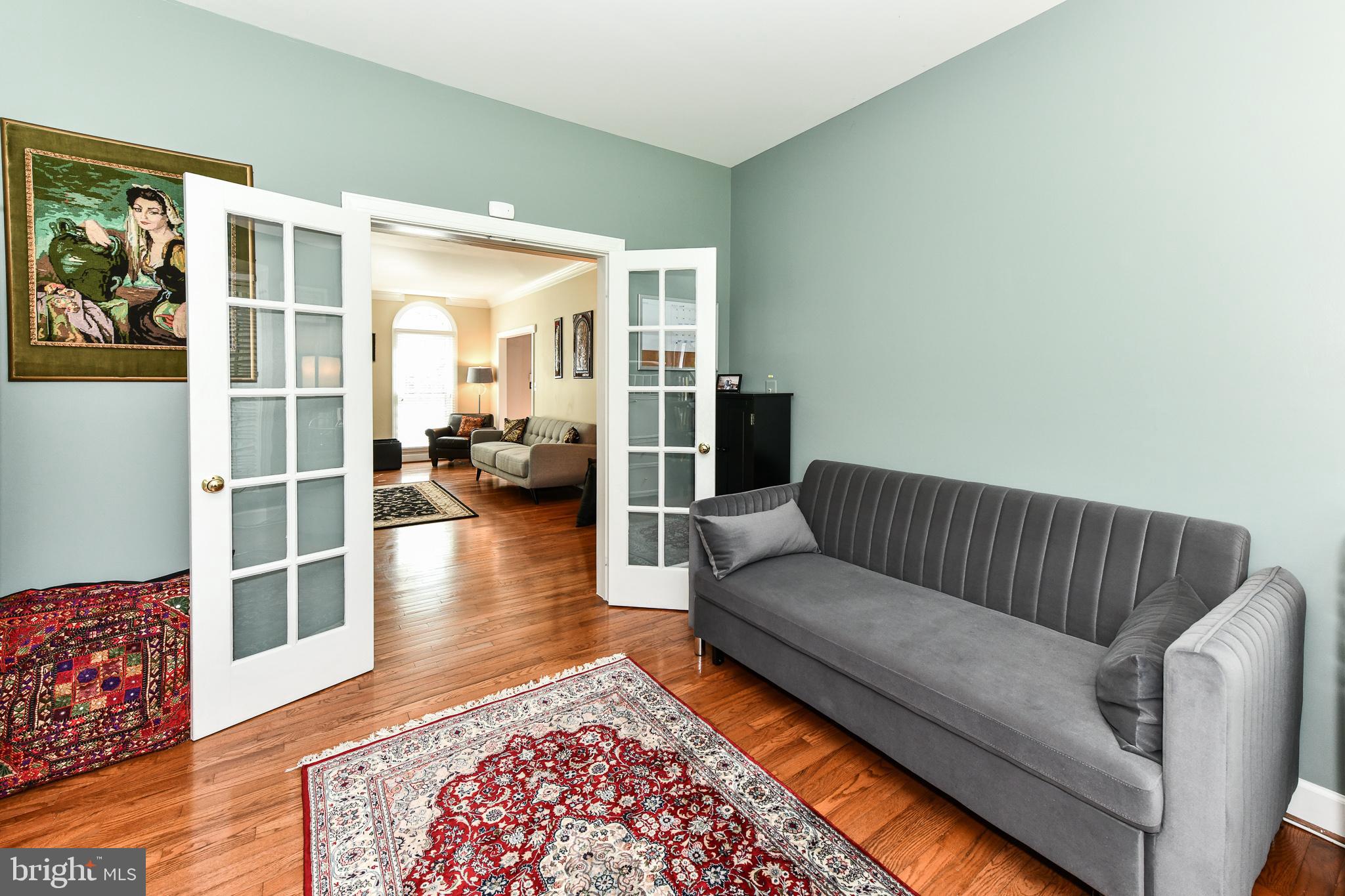 GRAND HAMPTONS - Residential Lease