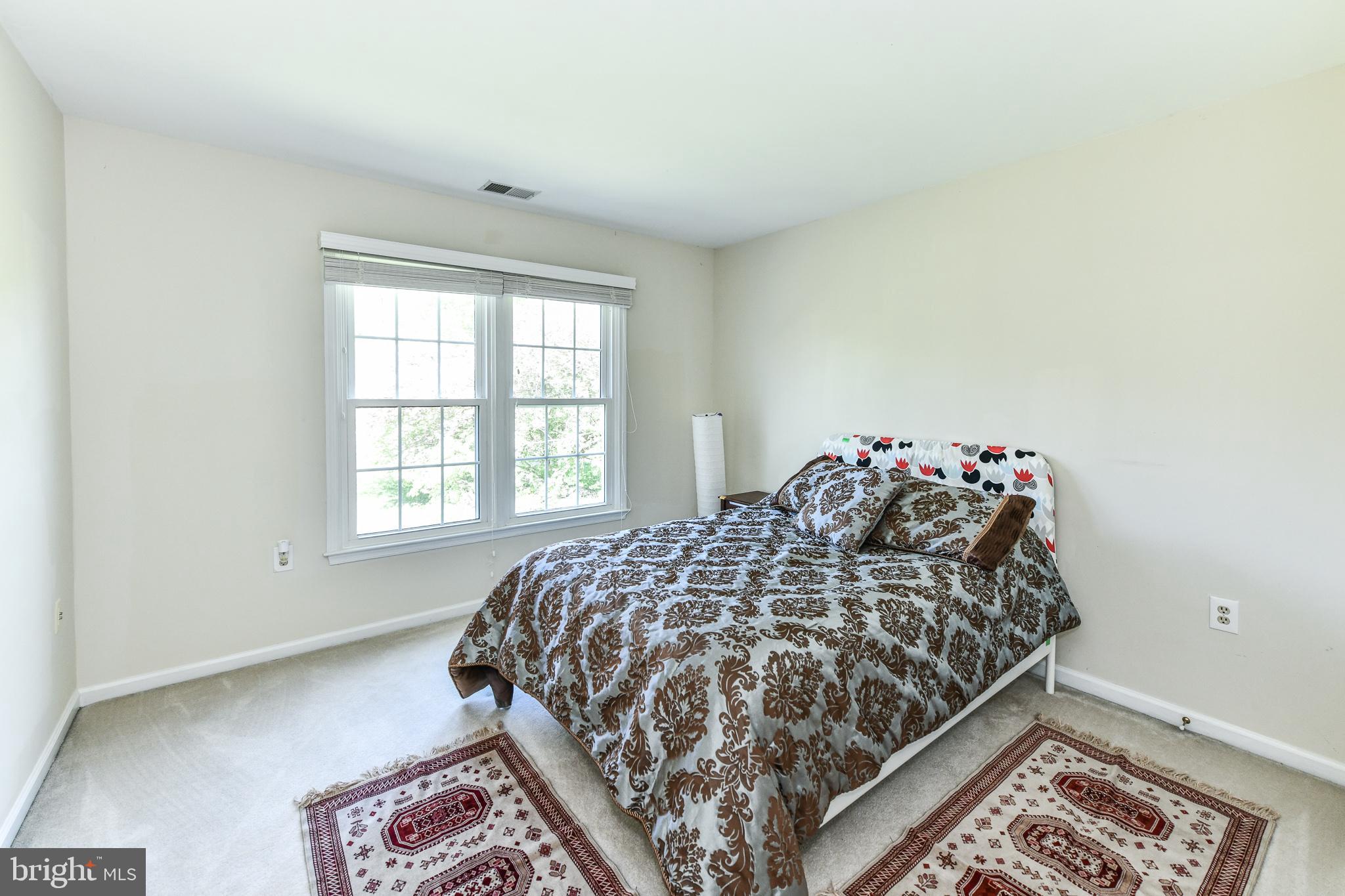 GRAND HAMPTONS - Residential Lease