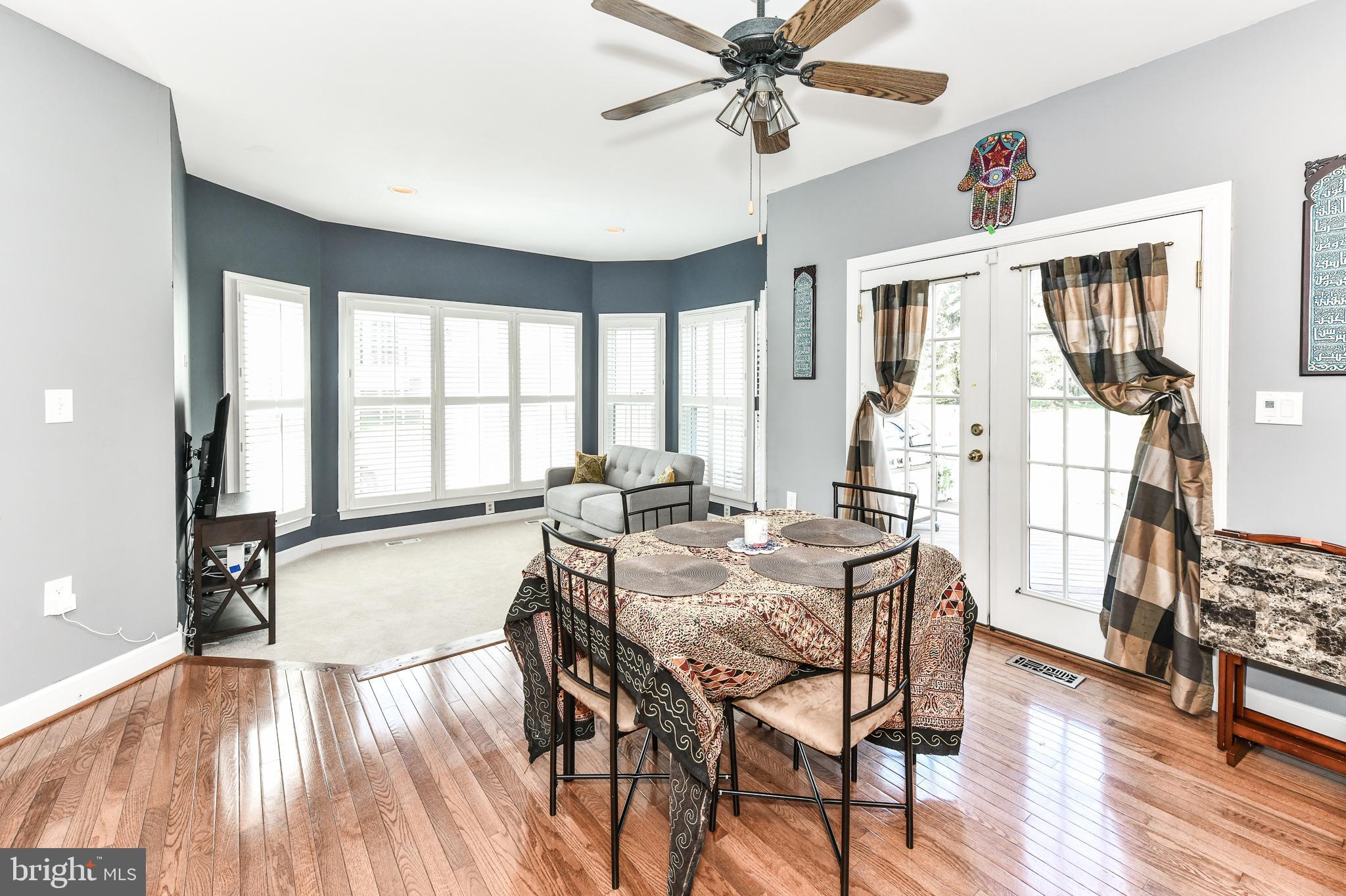 GRAND HAMPTONS - Residential Lease