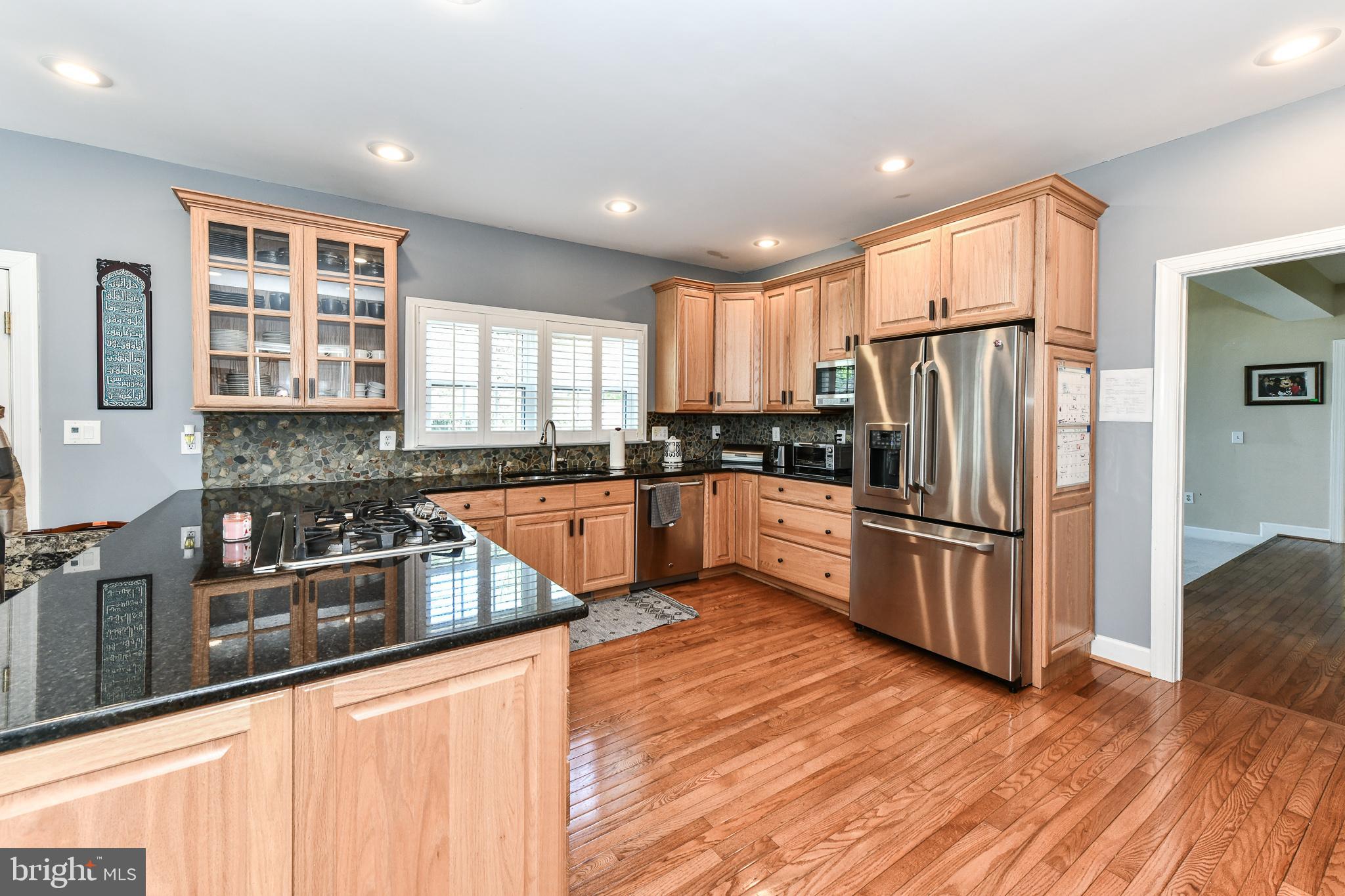 GRAND HAMPTONS - Residential Lease