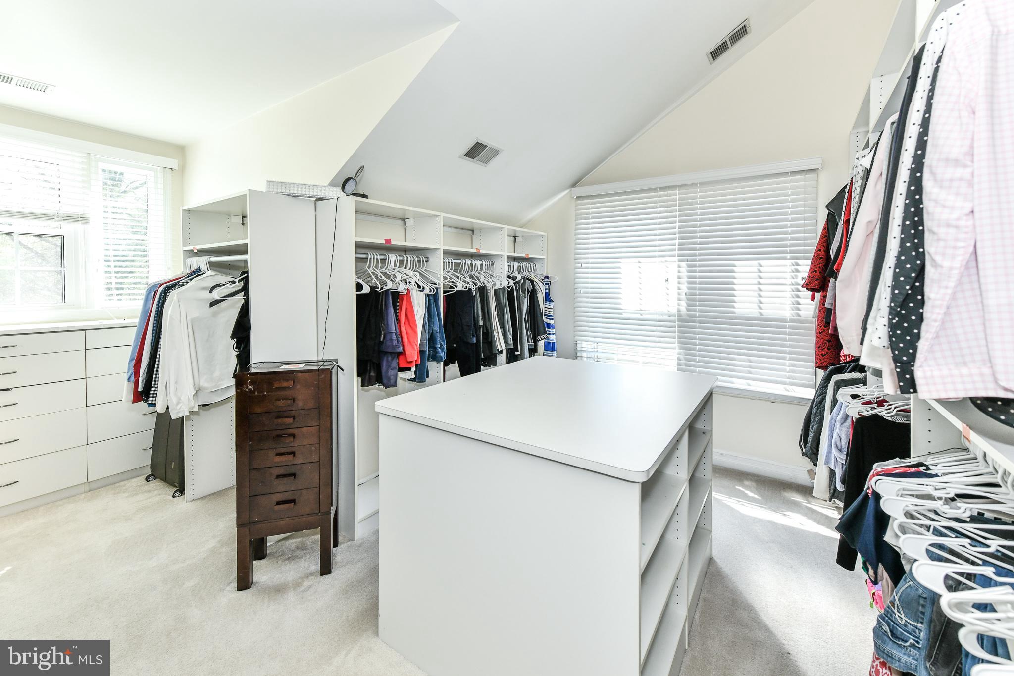 GRAND HAMPTONS - Residential Lease