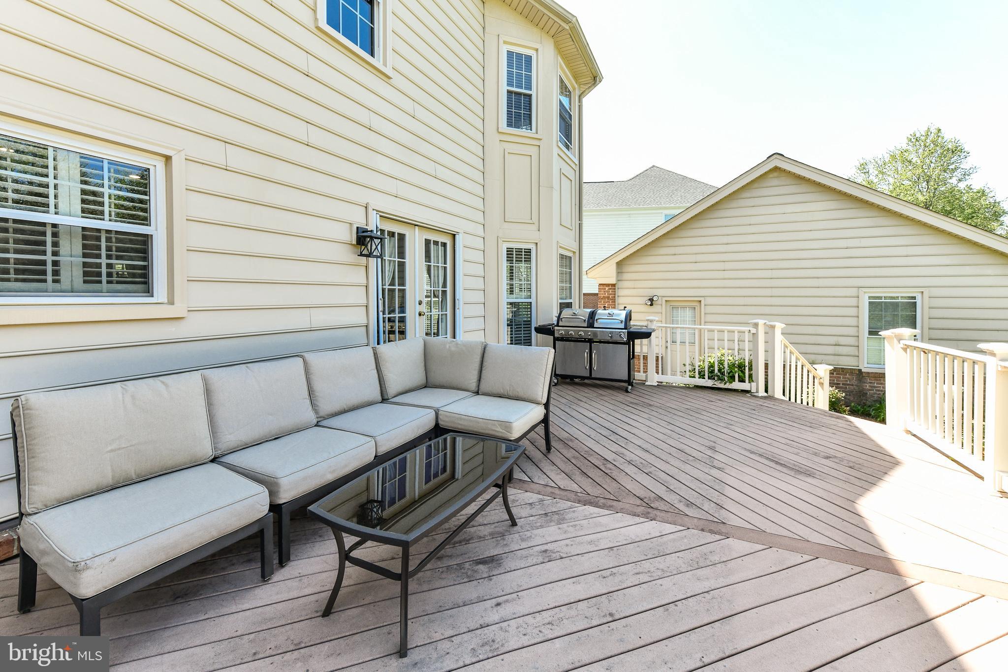 GRAND HAMPTONS - Residential Lease