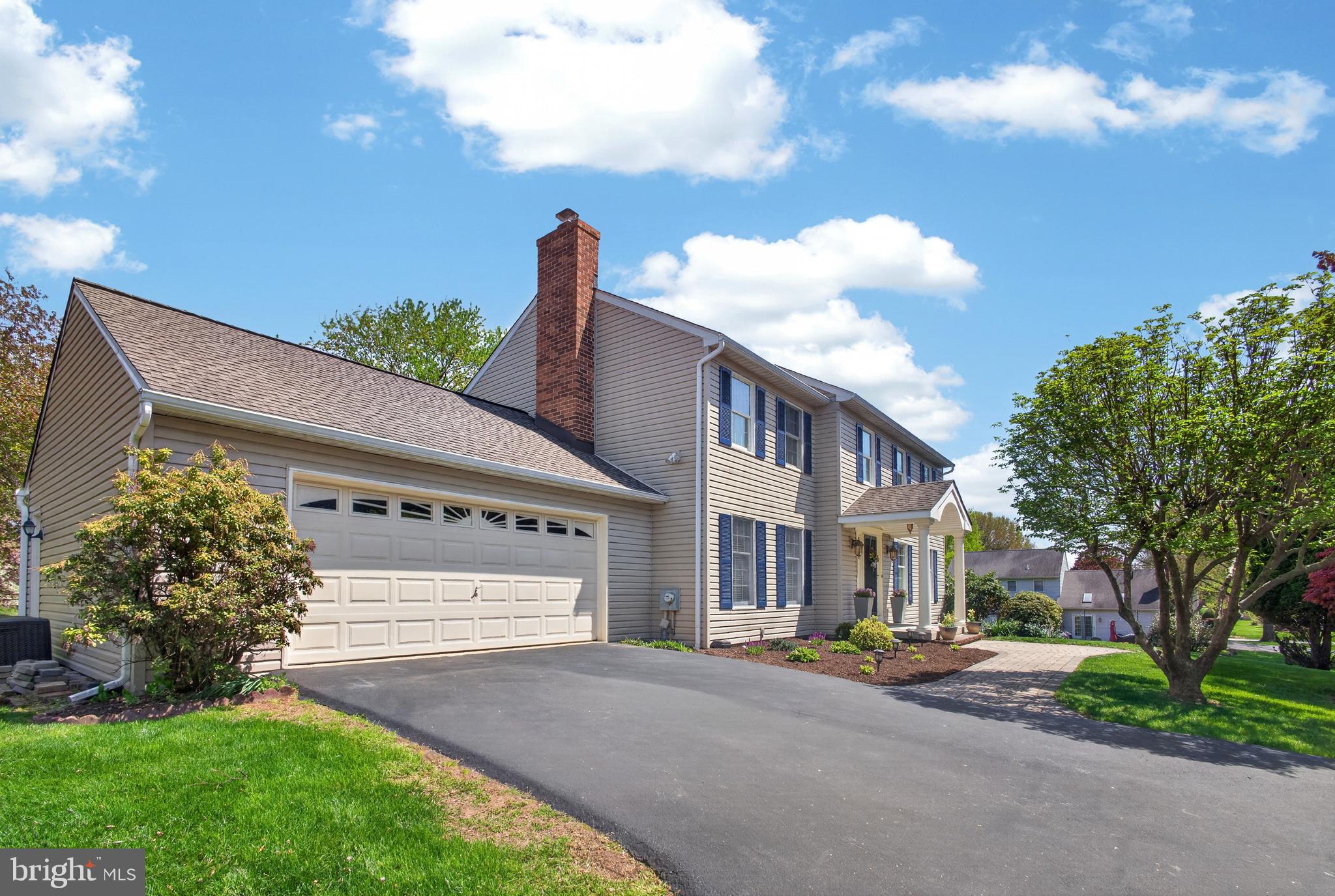 1115 LOFTING LANE