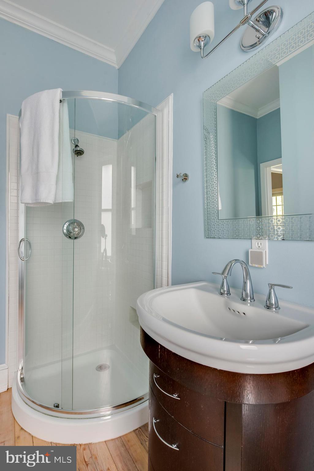 ROUND BAY - Residential